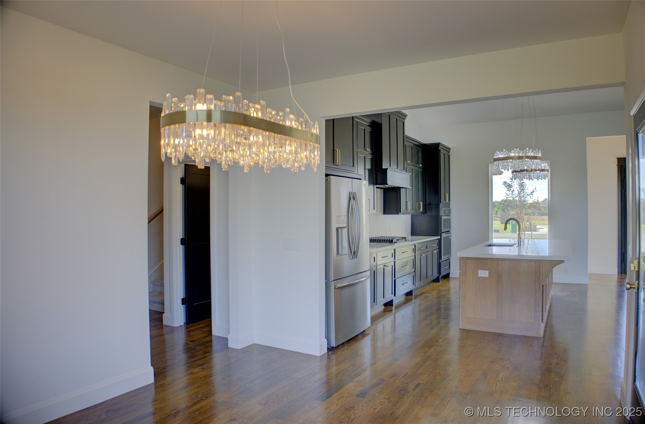 17815 S 42nd East Avenue Property Photo 19