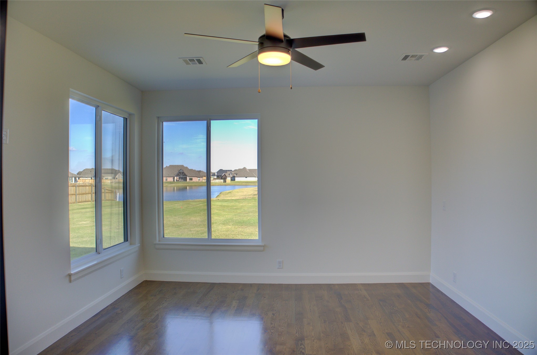 17815 S 42nd East Avenue Property Photo 26