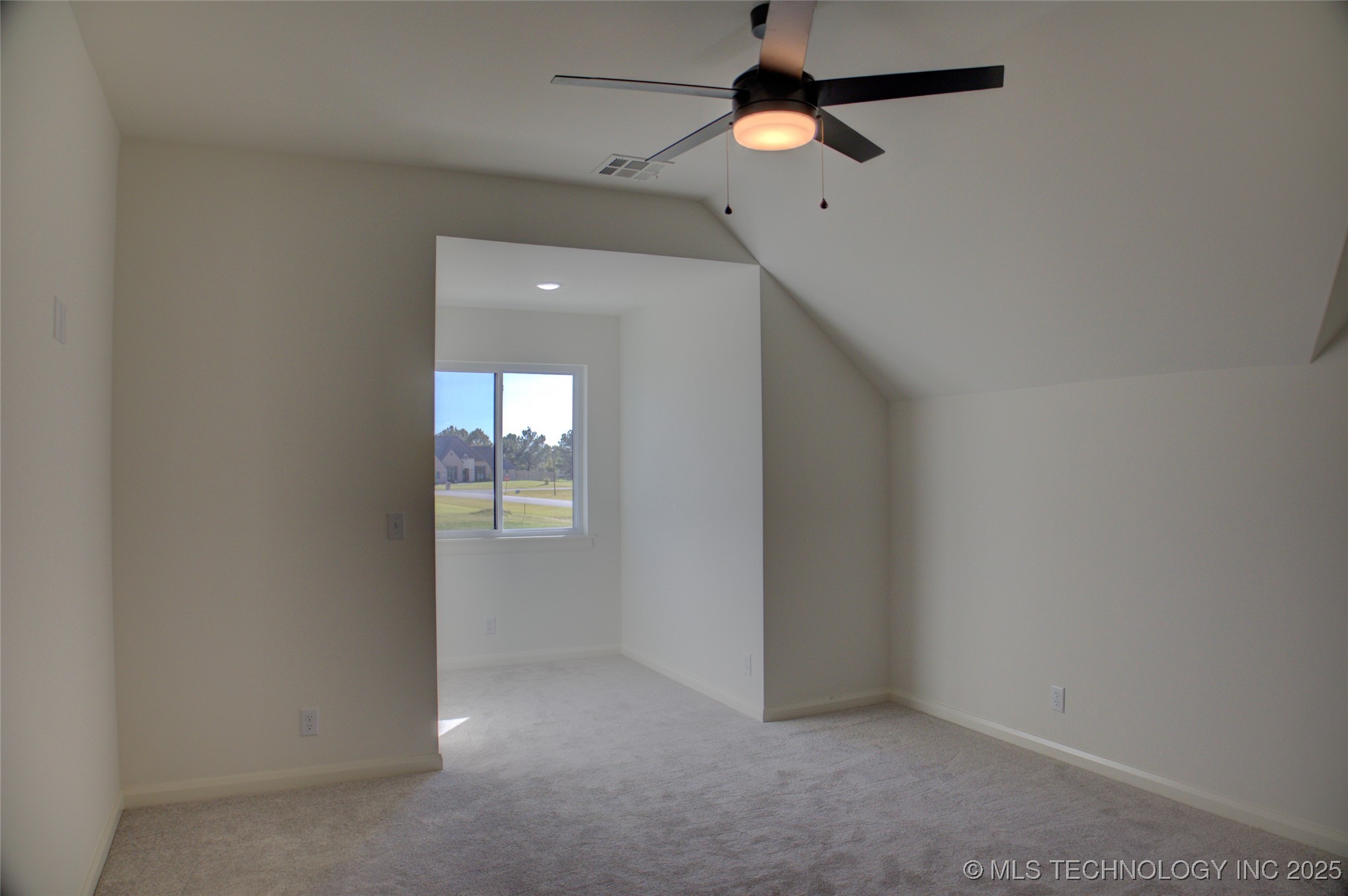 17815 S 42nd East Avenue Property Photo 46