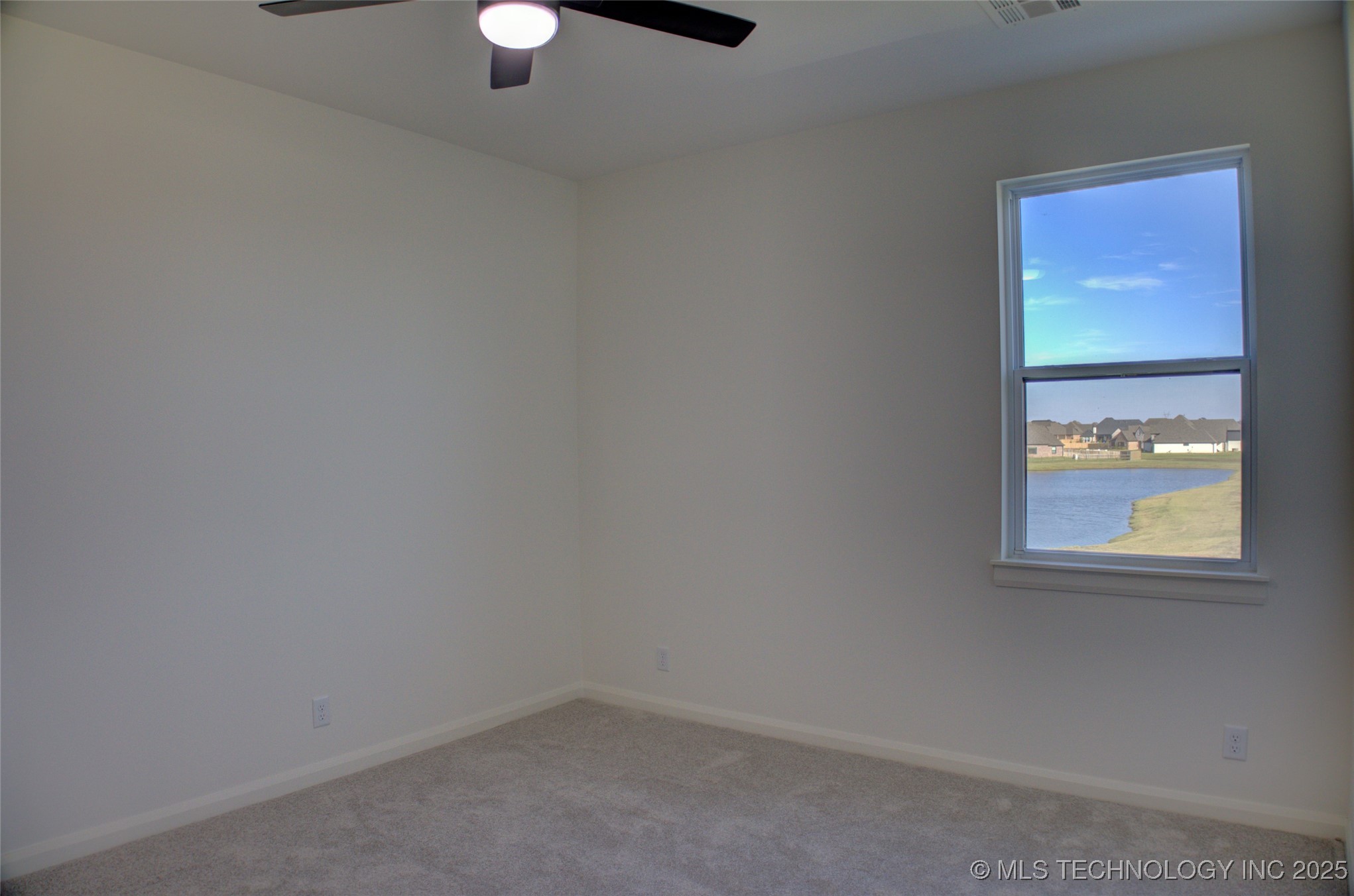 17815 S 42nd East Avenue Property Photo 49