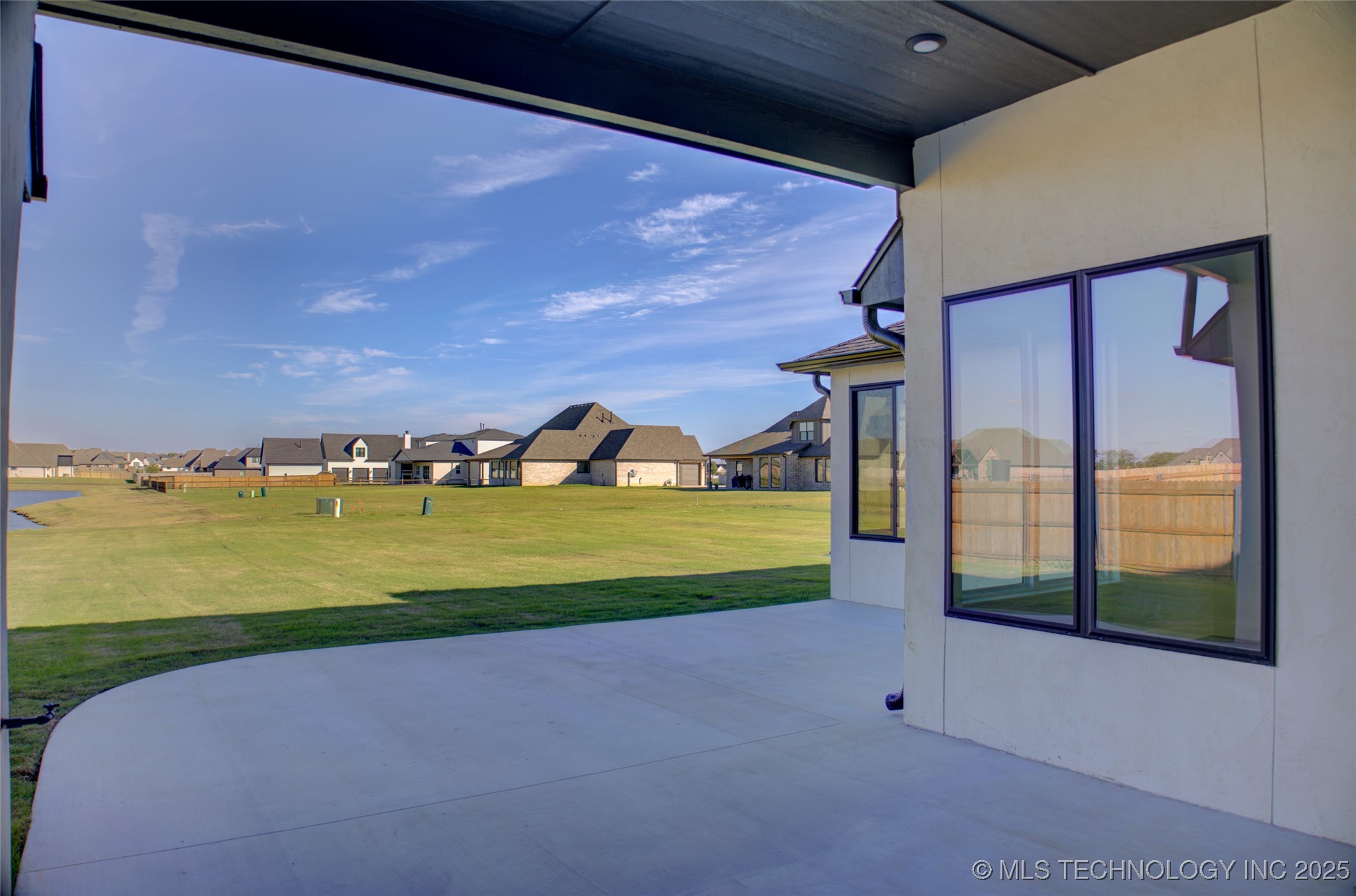 17815 S 42nd East Avenue Property Photo 58