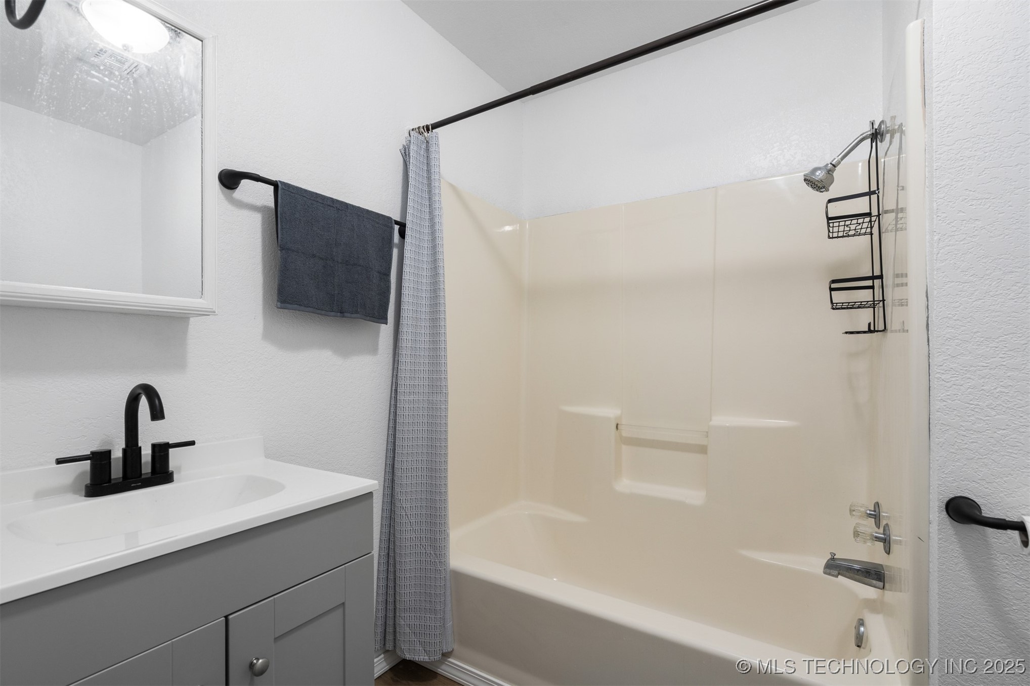 516 S Cherokee Street Property Photo 9