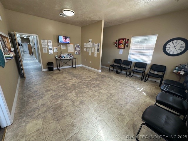 106 N Broadway Property Photo 6