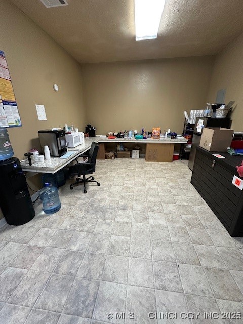 106 N Broadway Property Photo 11