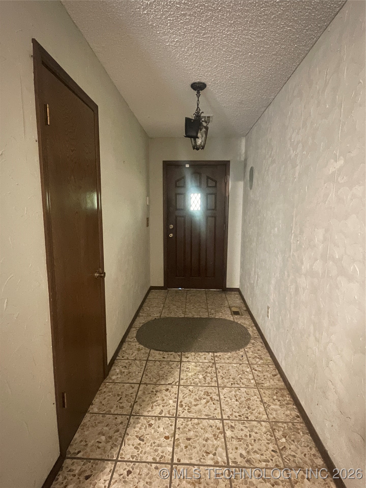 3852 S 98th East Avenue Property Photo 4