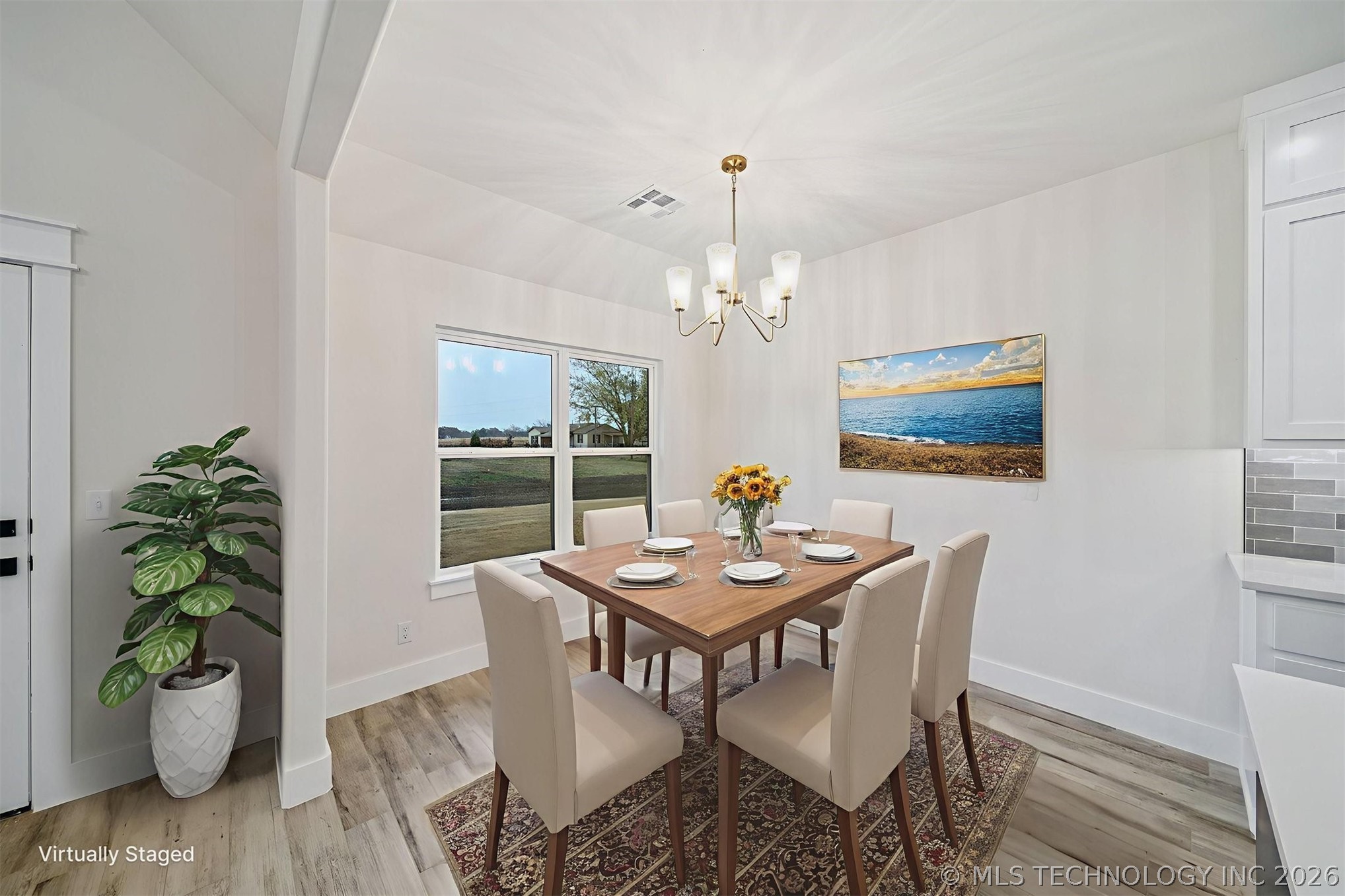 10860 E 450 Road Property Photo 9