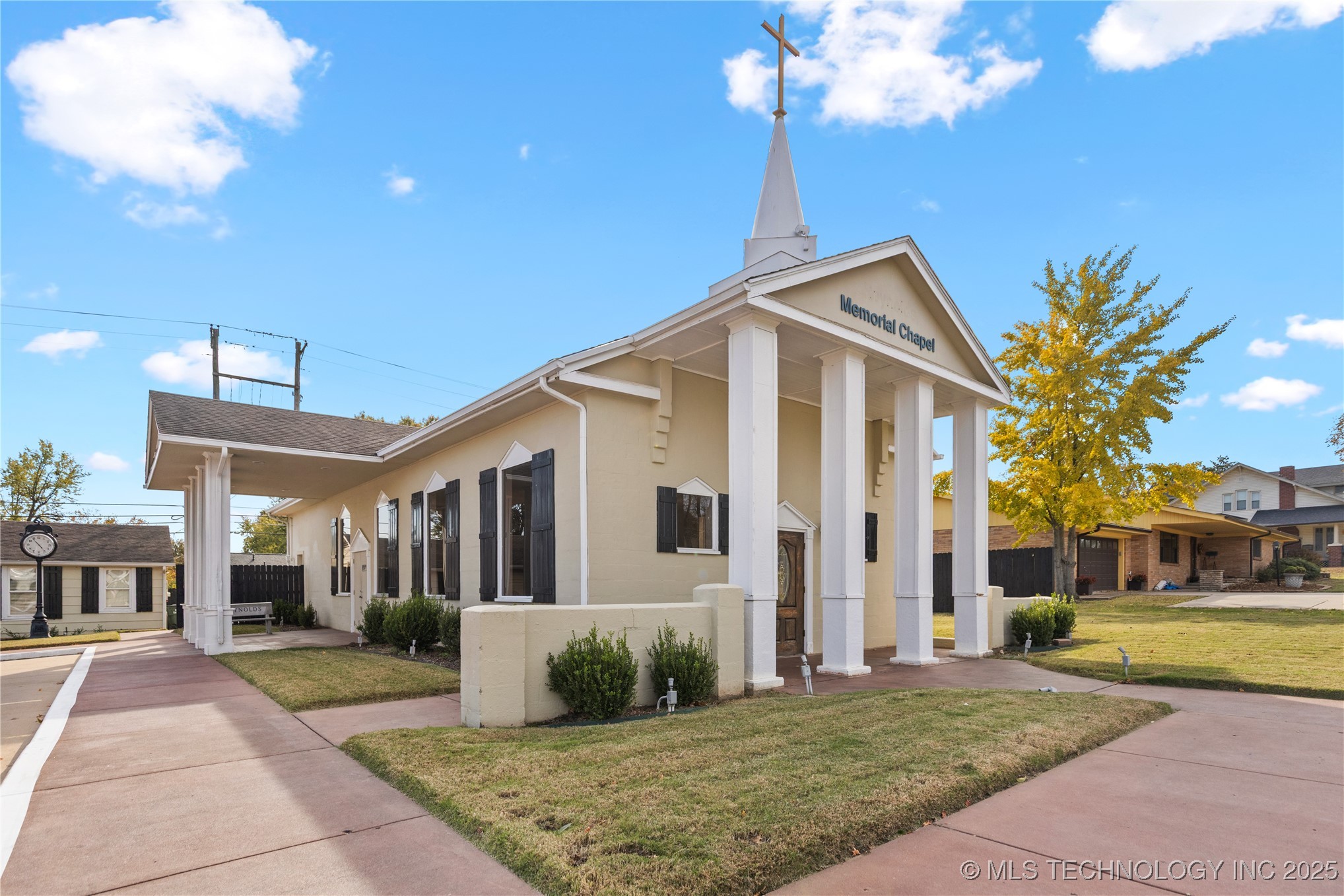 1501 W Main Street Property Photo 1