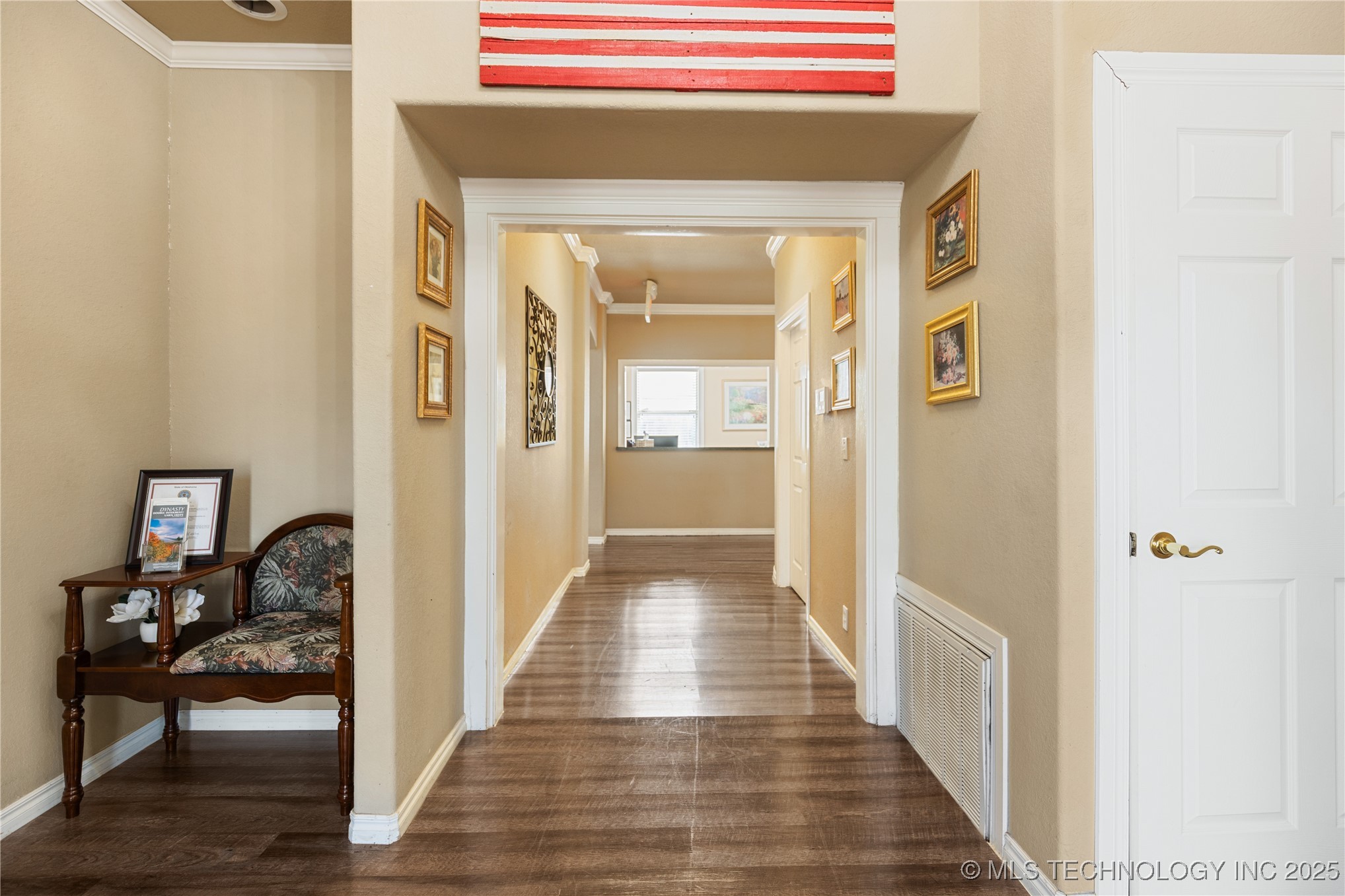 1501 W Main Street Property Photo 2