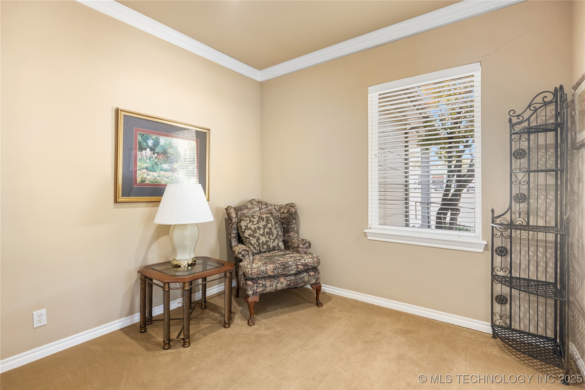 1501 W Main Street Property Photo 3