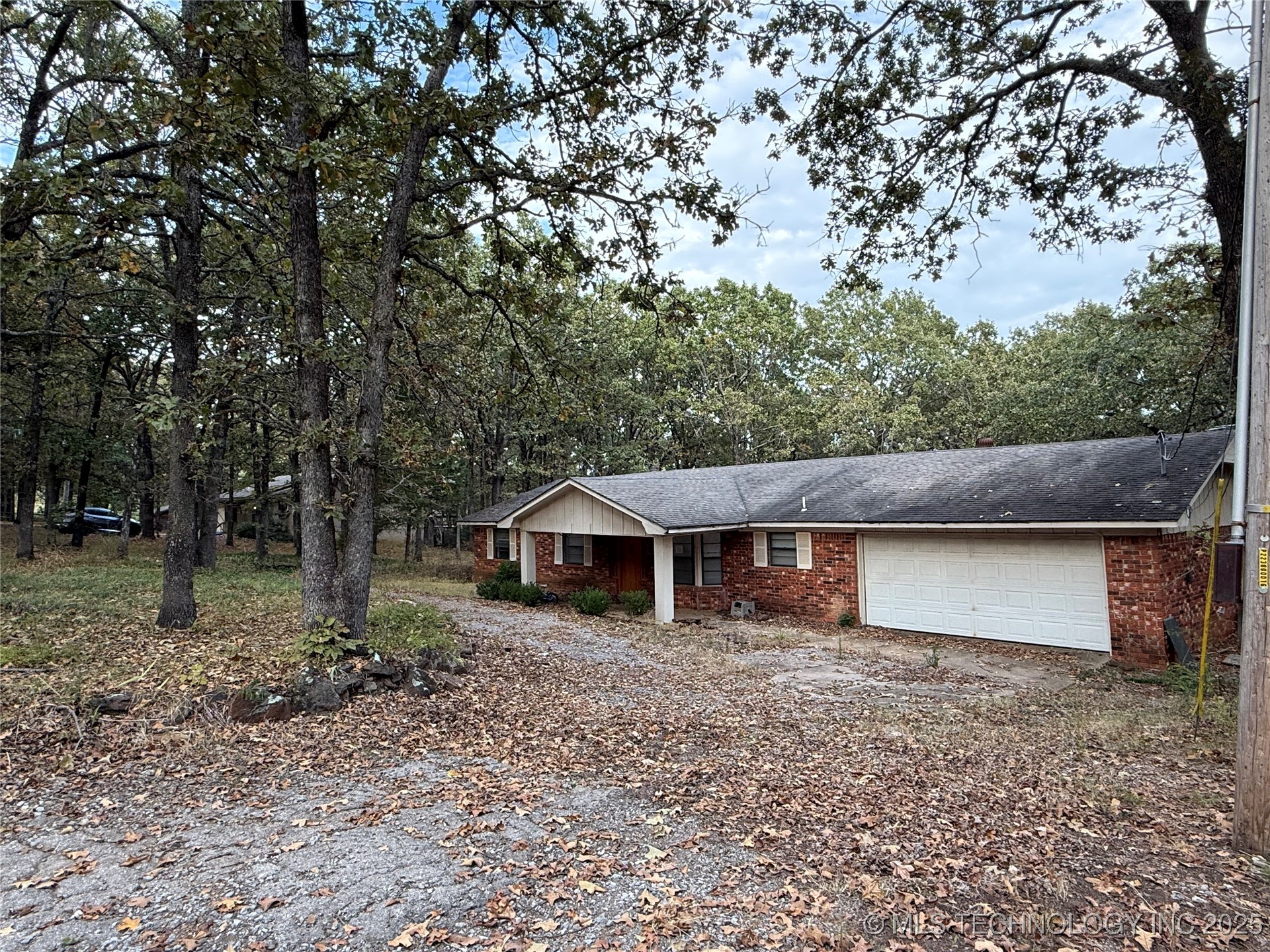 2410 S 77th Street East Property Photo 1