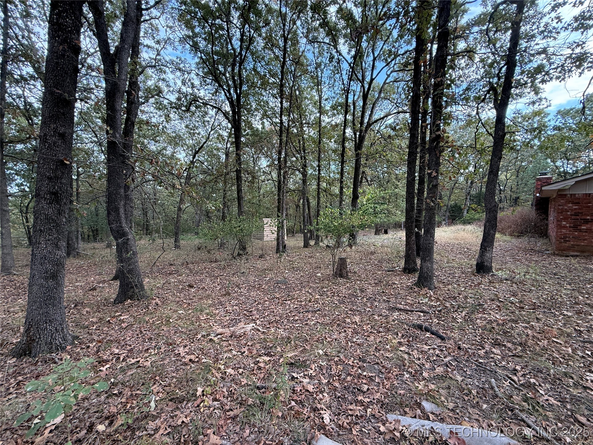 2410 S 77th Street East Property Photo 4