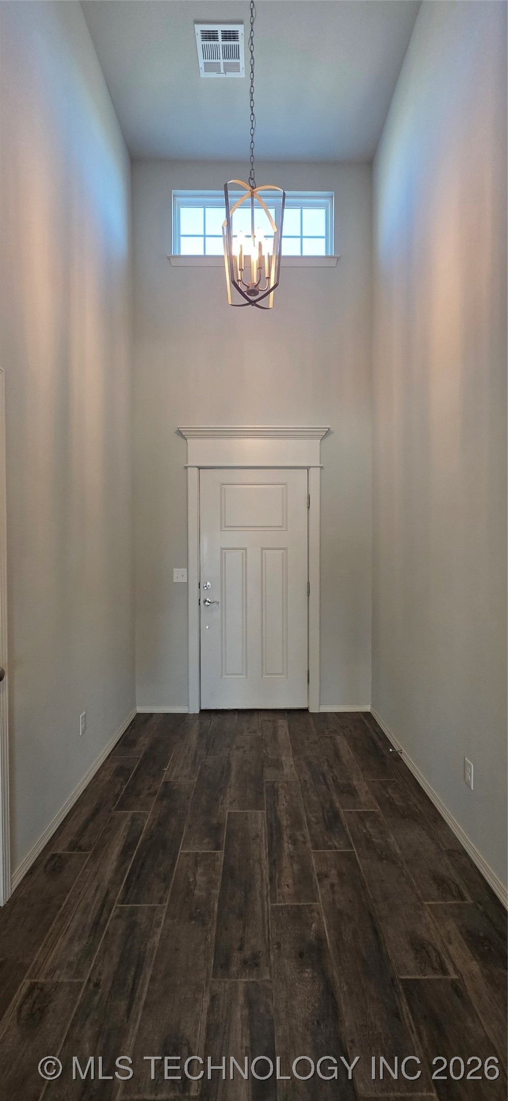 1419 E South Park Place Property Photo 5