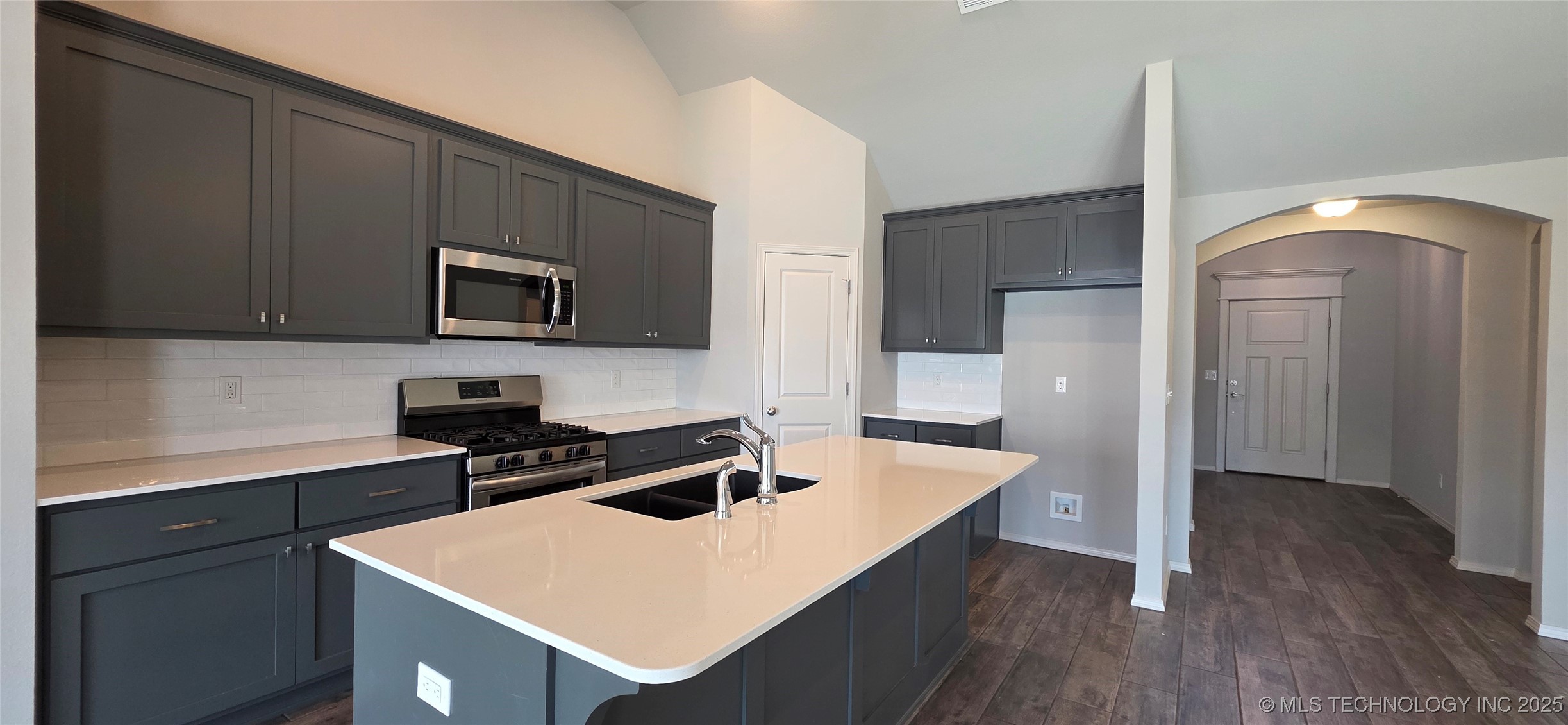 1419 E South Park Place Property Photo 16