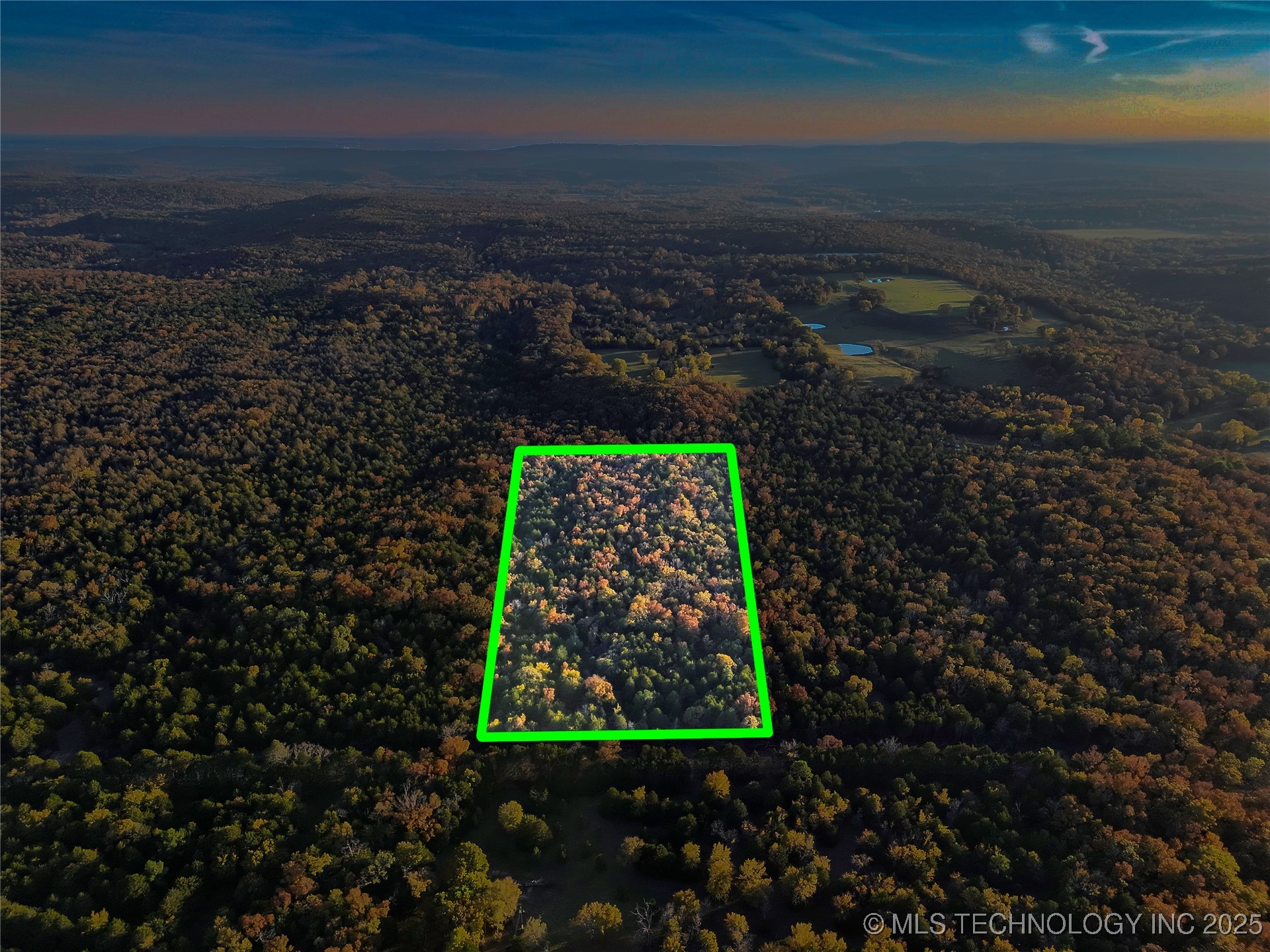 4 E 1000 Road Property Photo 14