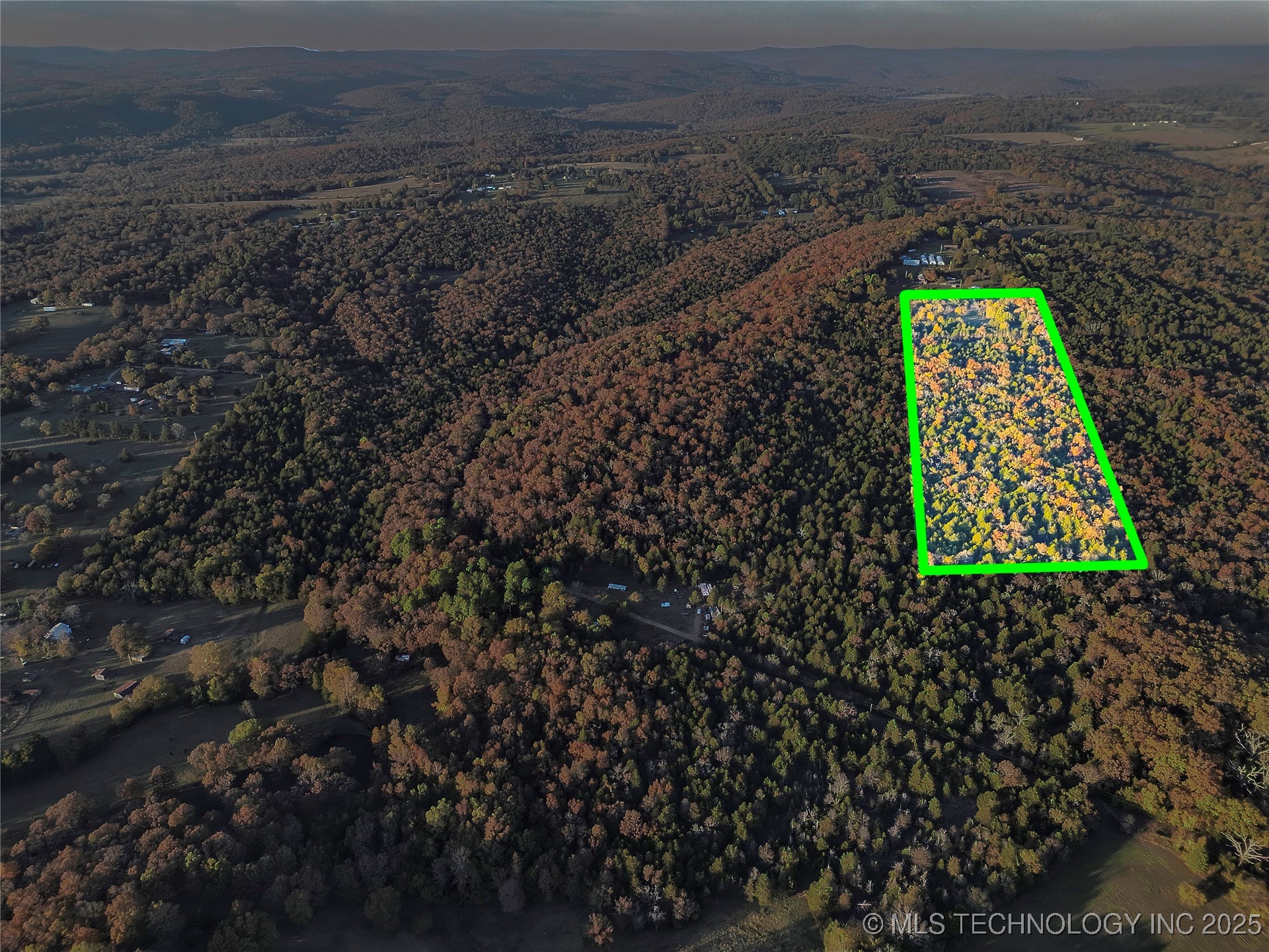 4 E 1000 Road Property Photo 15