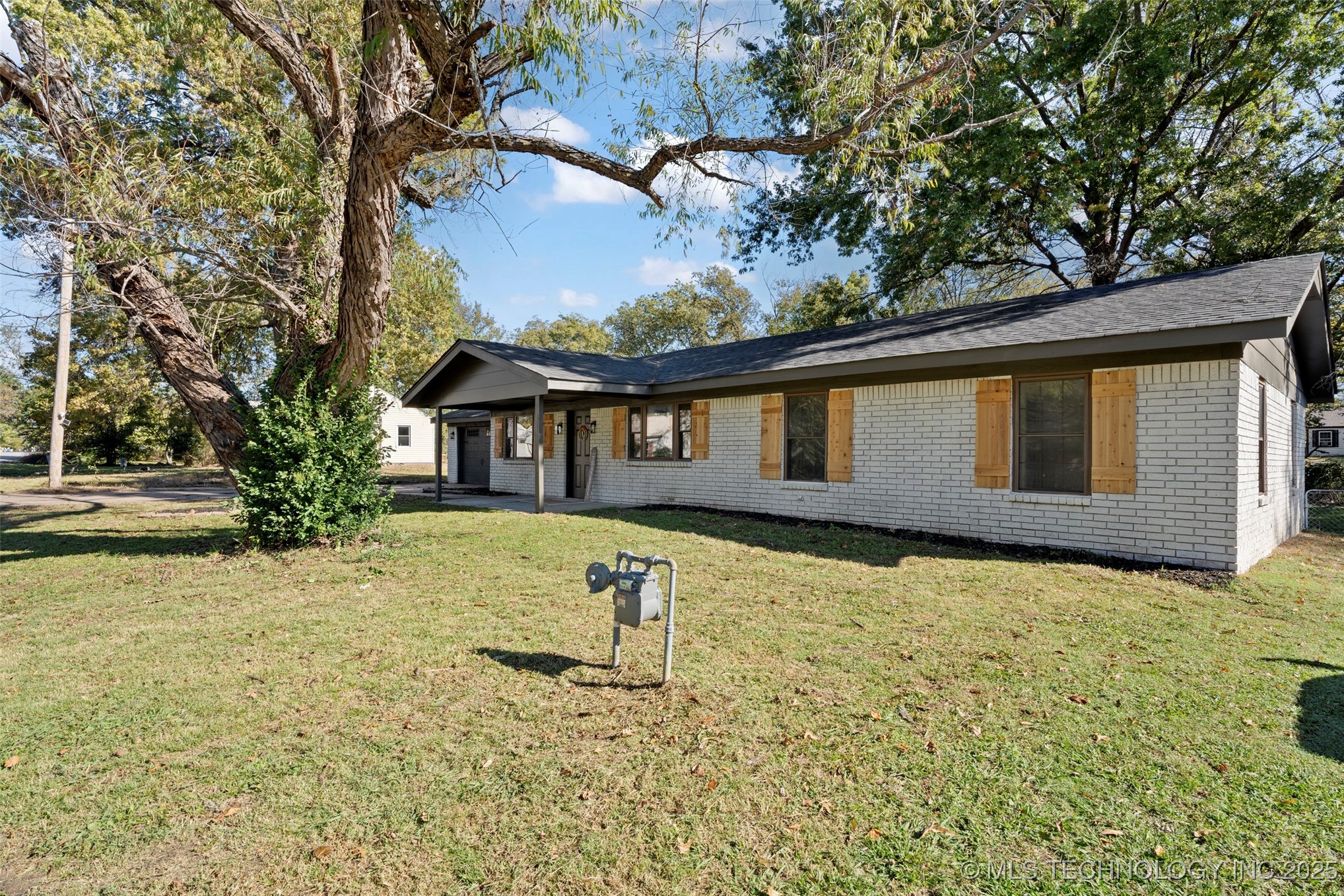 7 N Ora Street Property Photo 30