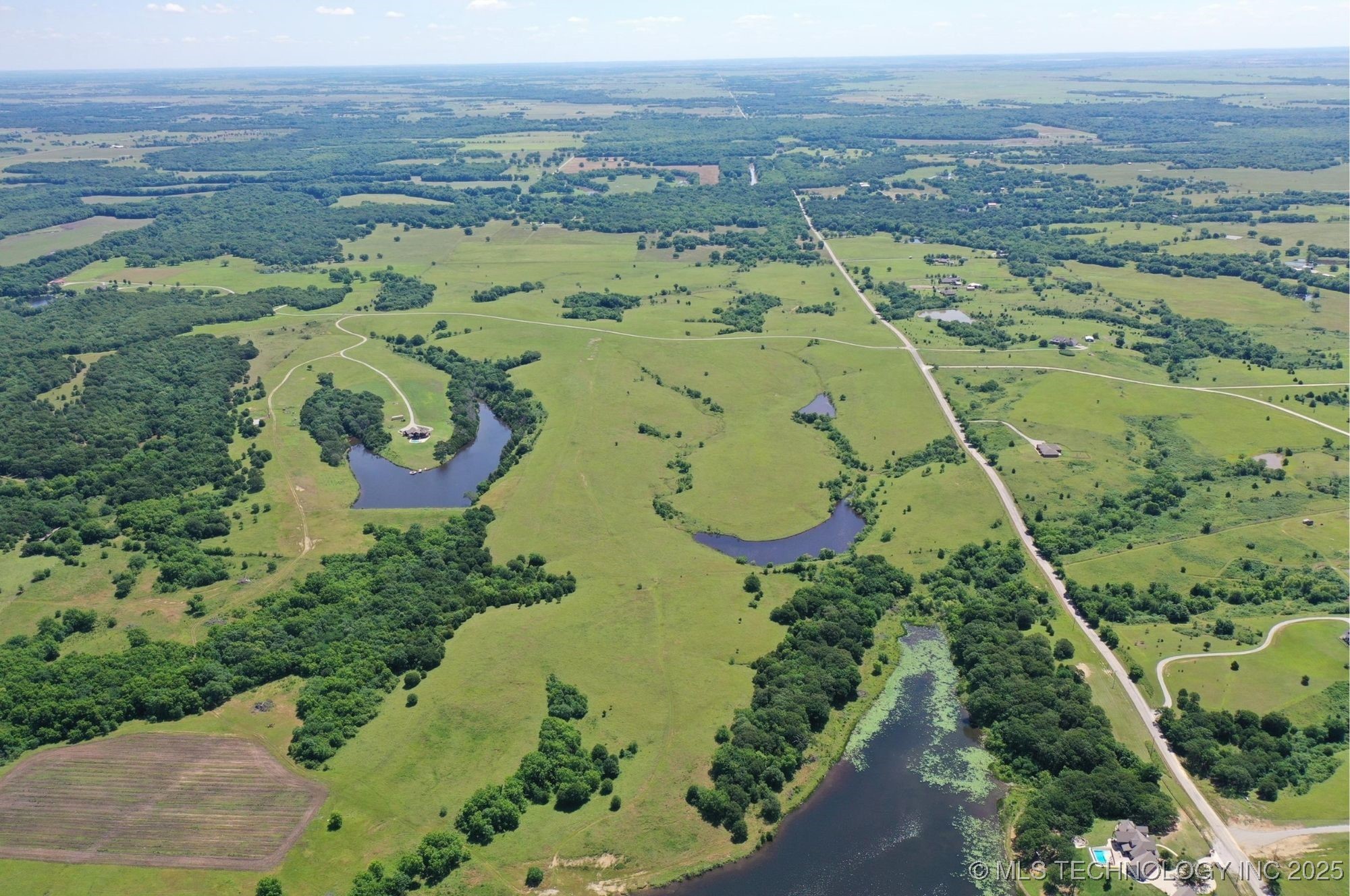 397790 W 2700 Road Property Photo 2