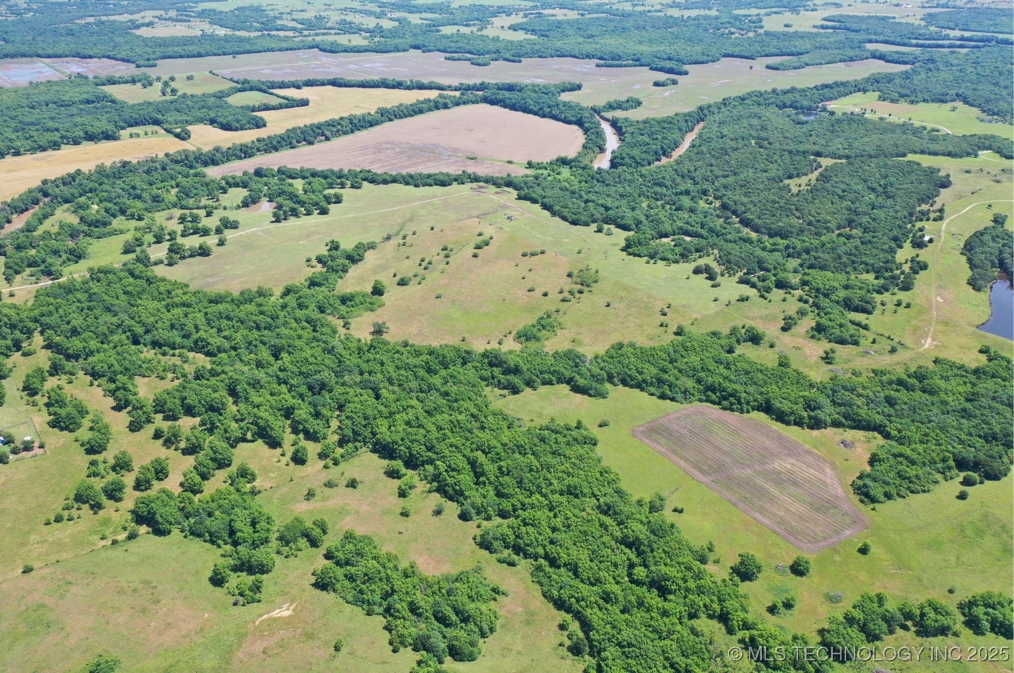 397790 W 2700 Road Property Photo 4