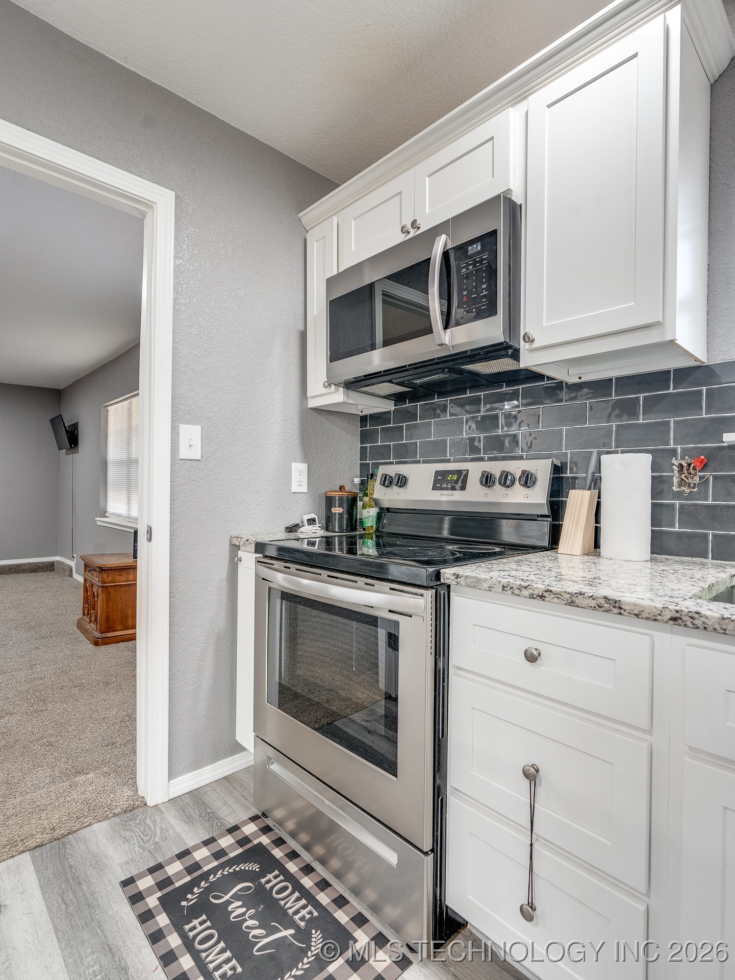 24073 N County Road 3292 Road Property Photo 15