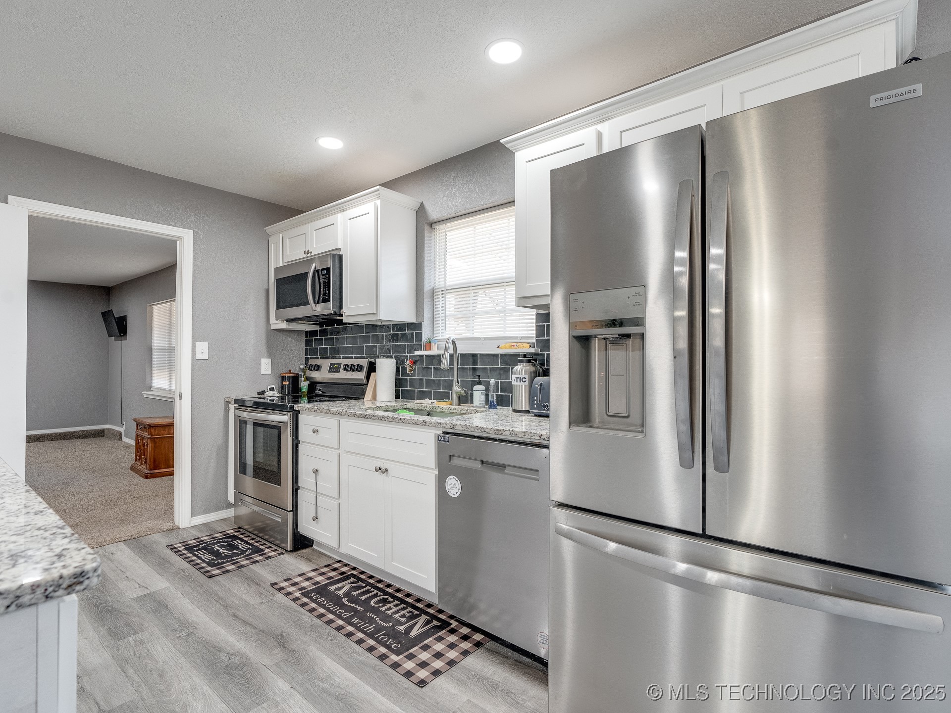 24073 N County Road 3292 Road Property Photo 16