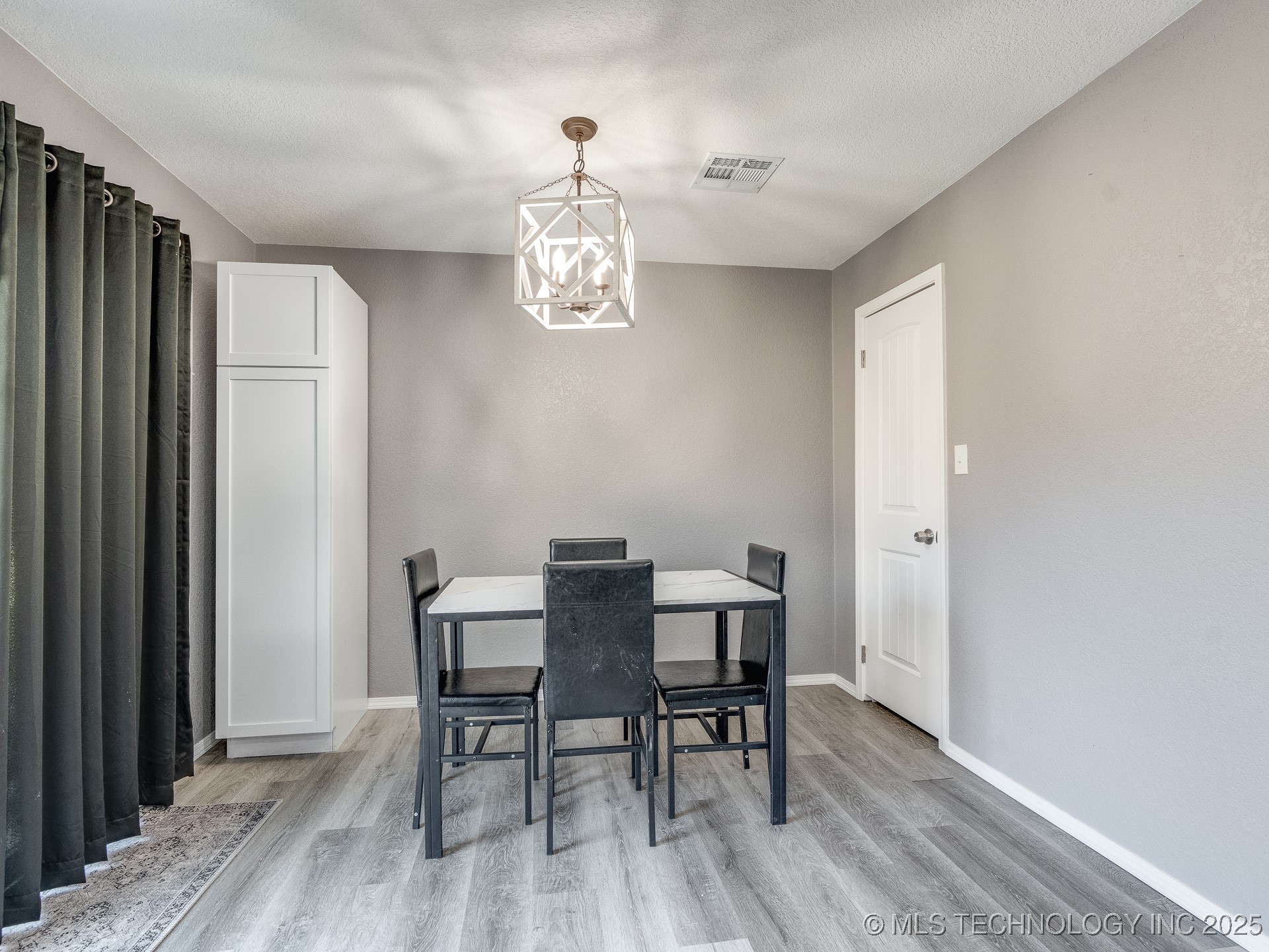 24073 N County Road 3292 Road Property Photo 18