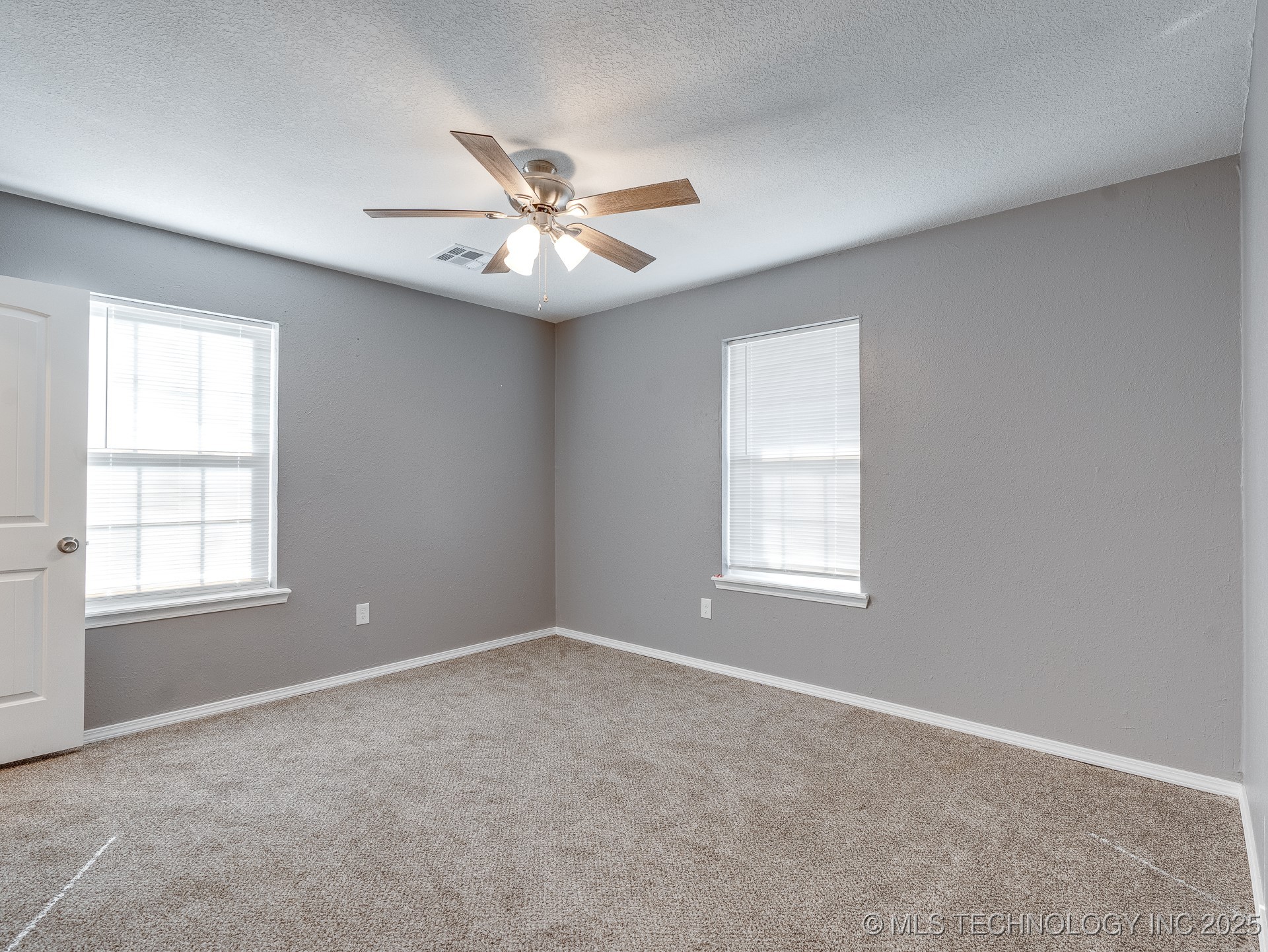 24073 N County Road 3292 Road Property Photo 27