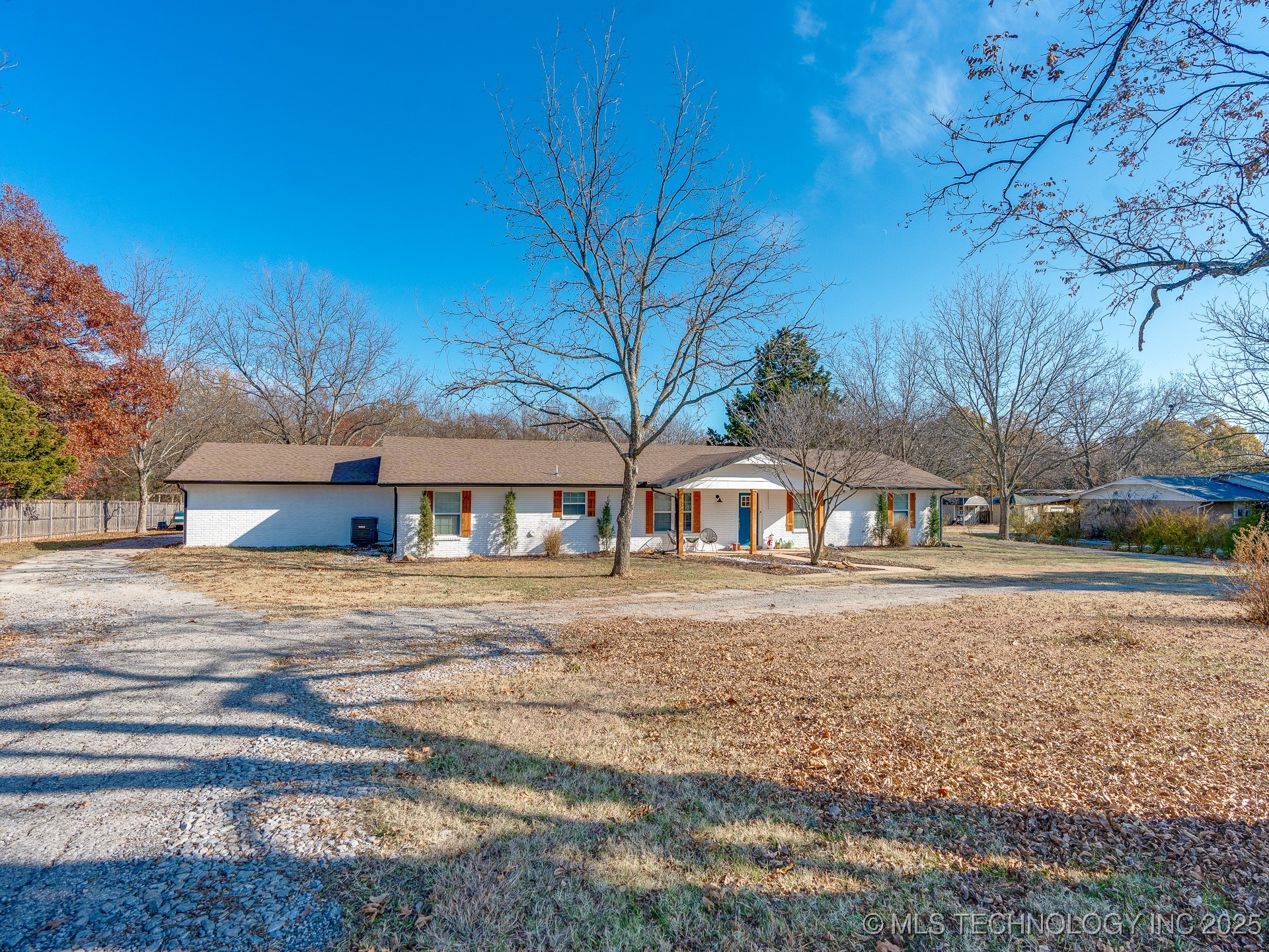 24073 N County Road 3292 Road Property Photo 46