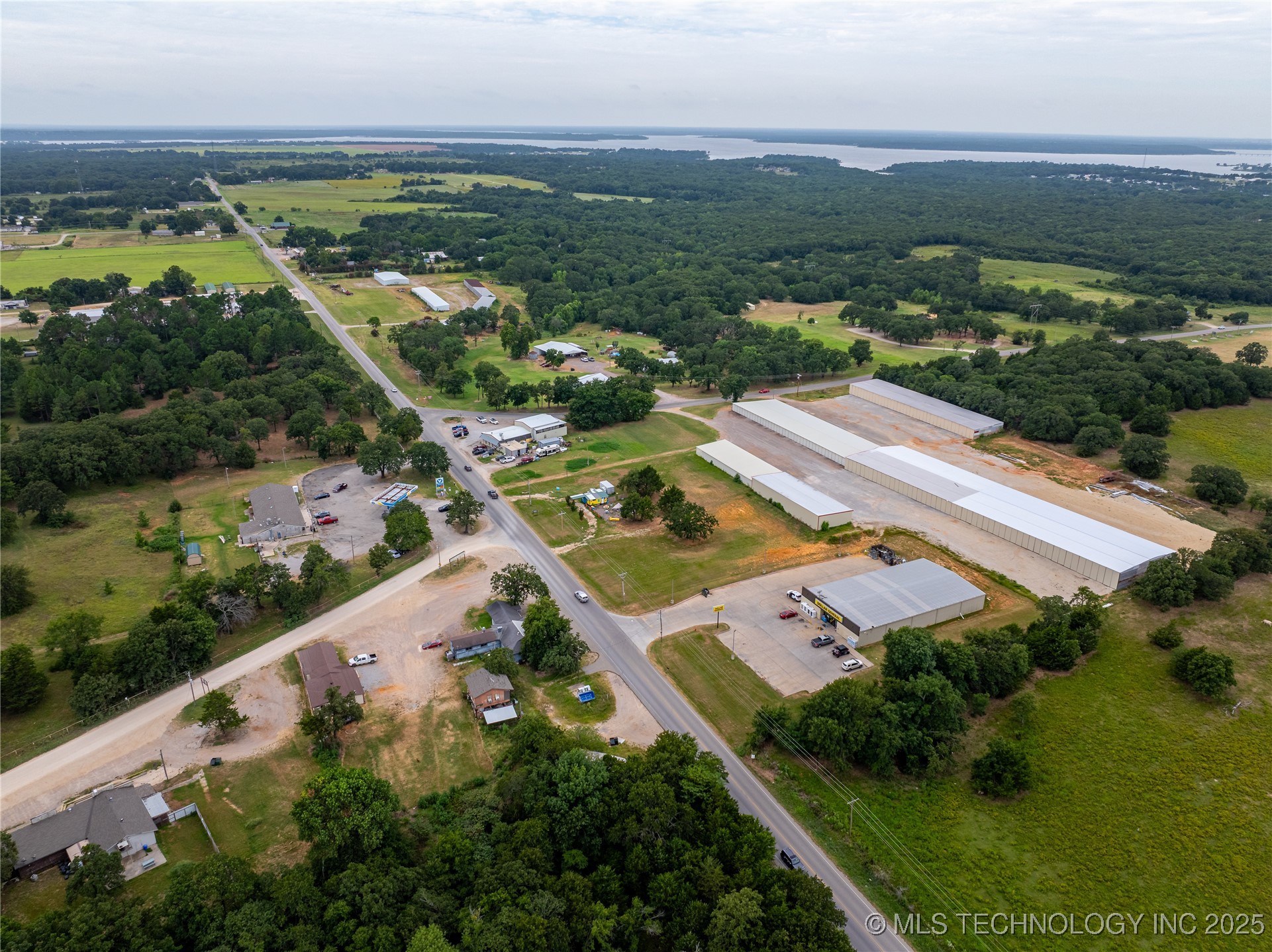 003 Enos Road Property Photo 4