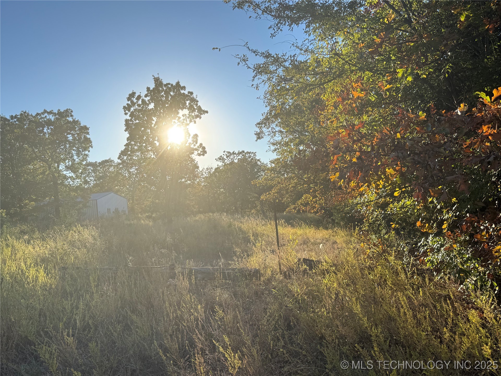 20 Lakeside Property Photo 7