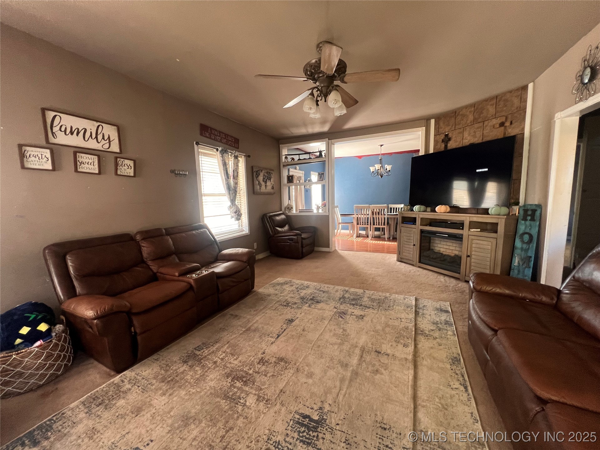 1719 Leahy Avenue Property Photo 22