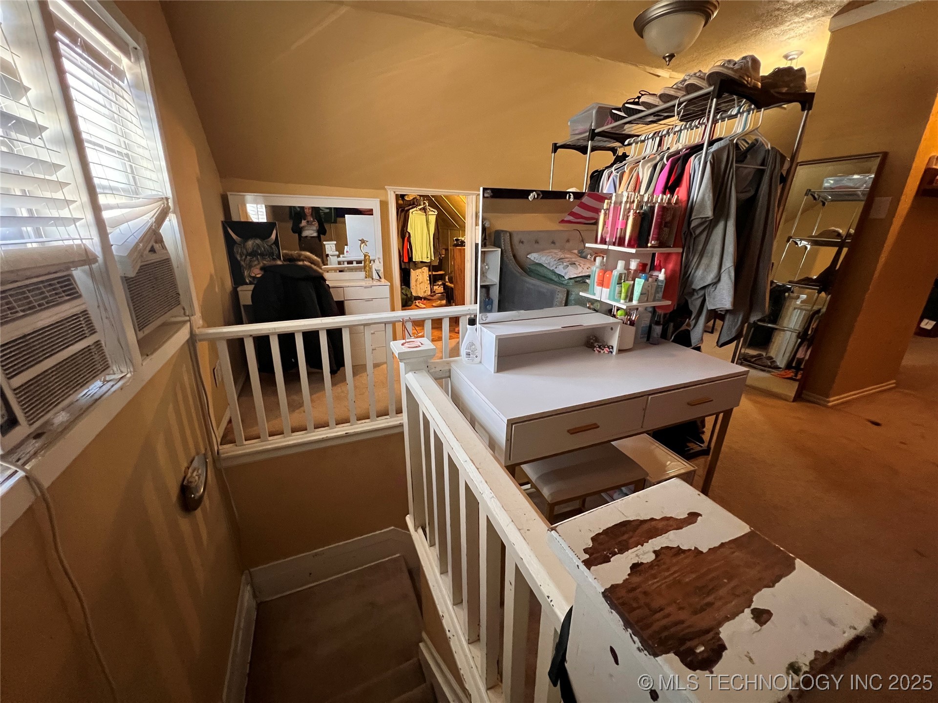 1719 Leahy Avenue Property Photo 30