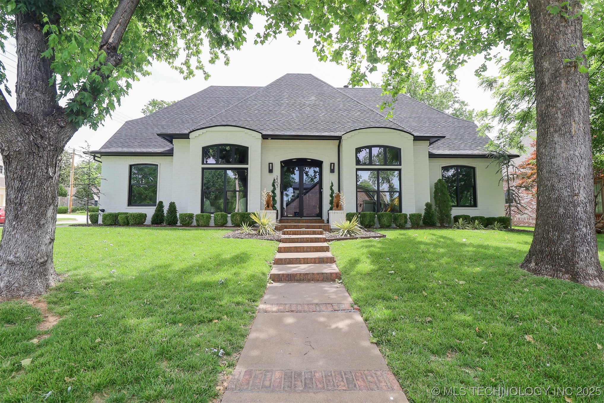 2503 S Birmingham Avenue Property Photo 1