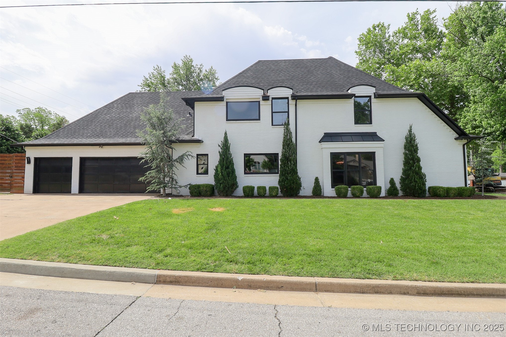 2503 S Birmingham Avenue Property Photo 3