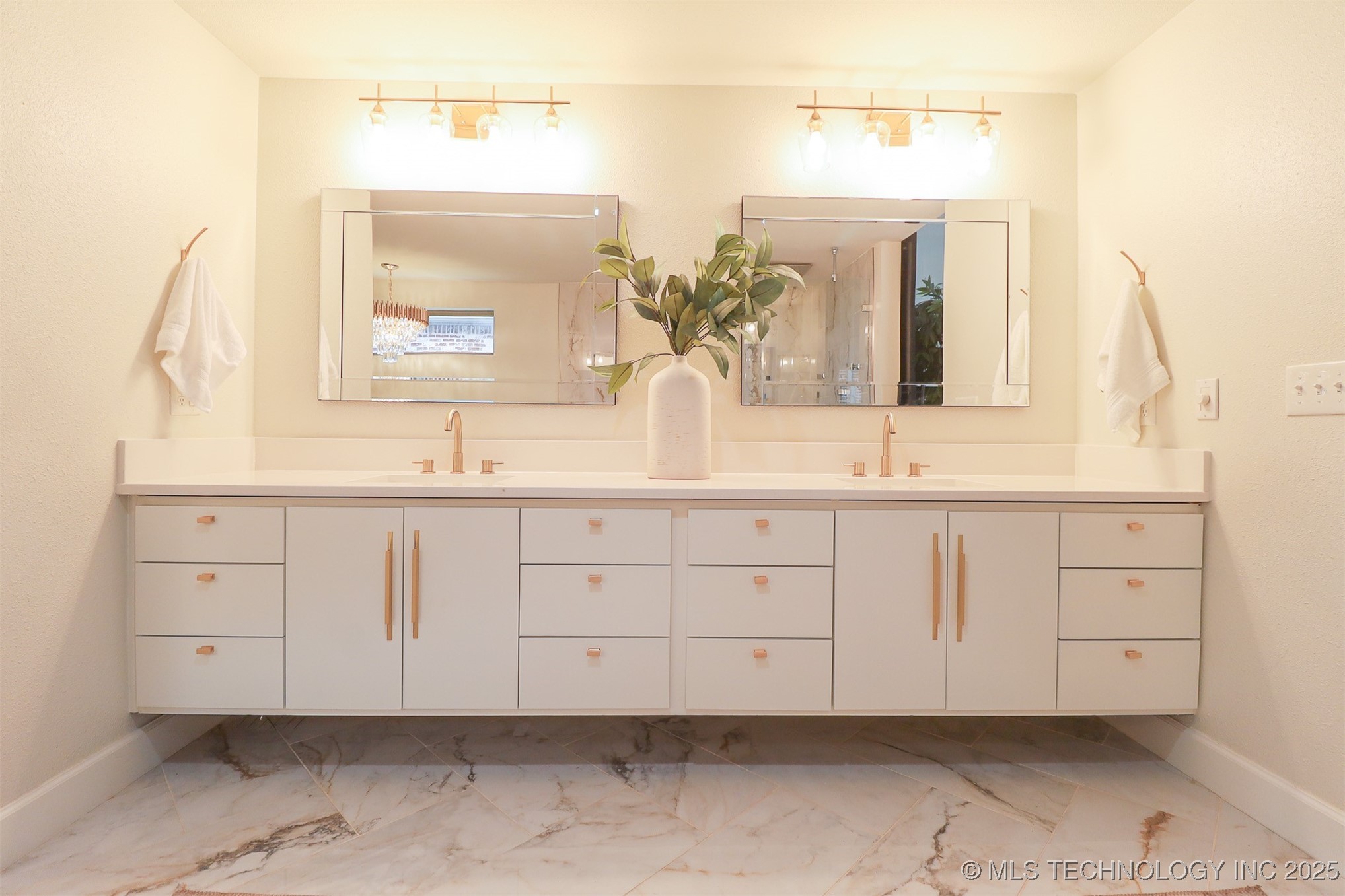 2503 S Birmingham Avenue Property Photo 32