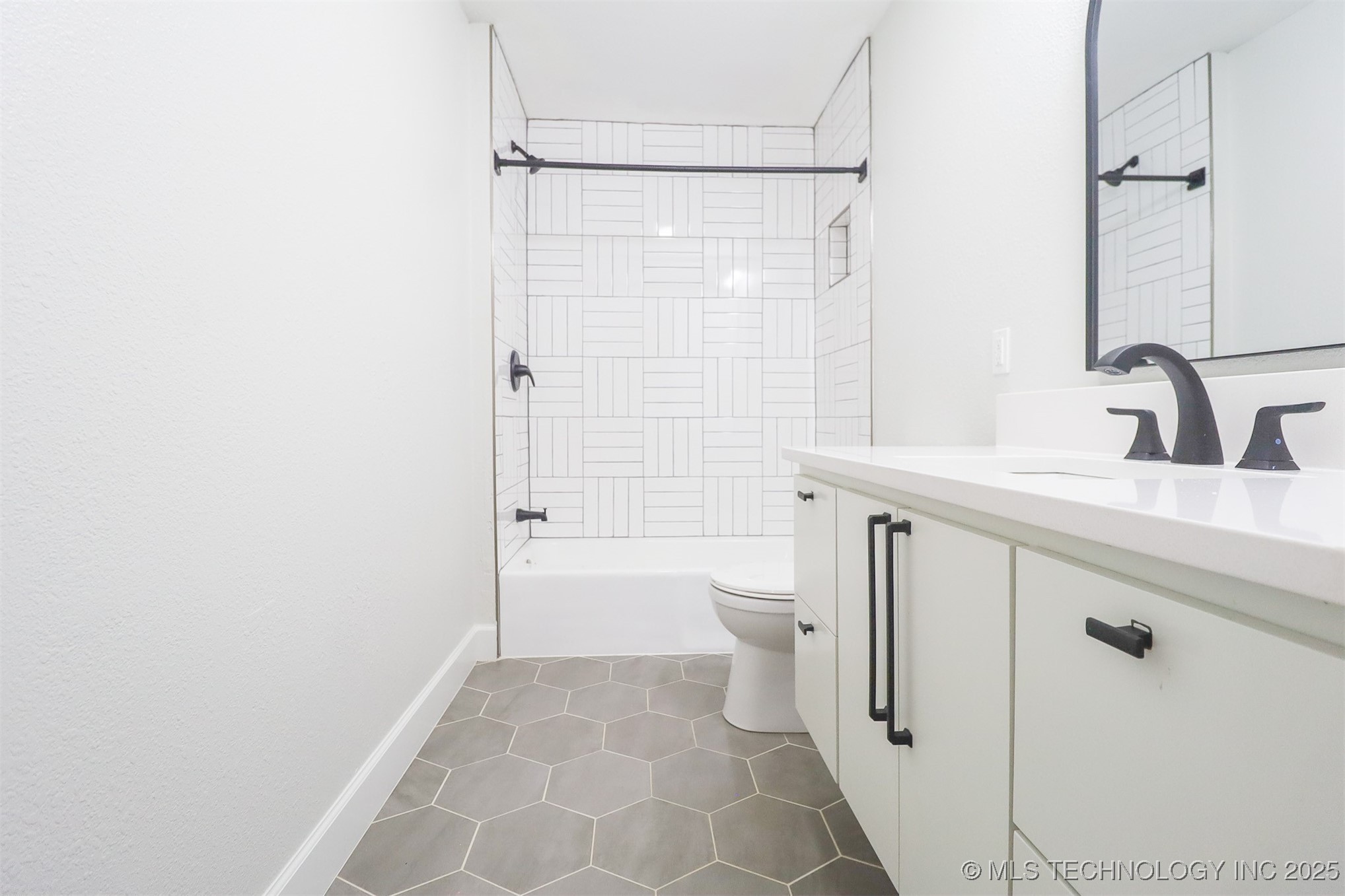 2503 S Birmingham Avenue Property Photo 47