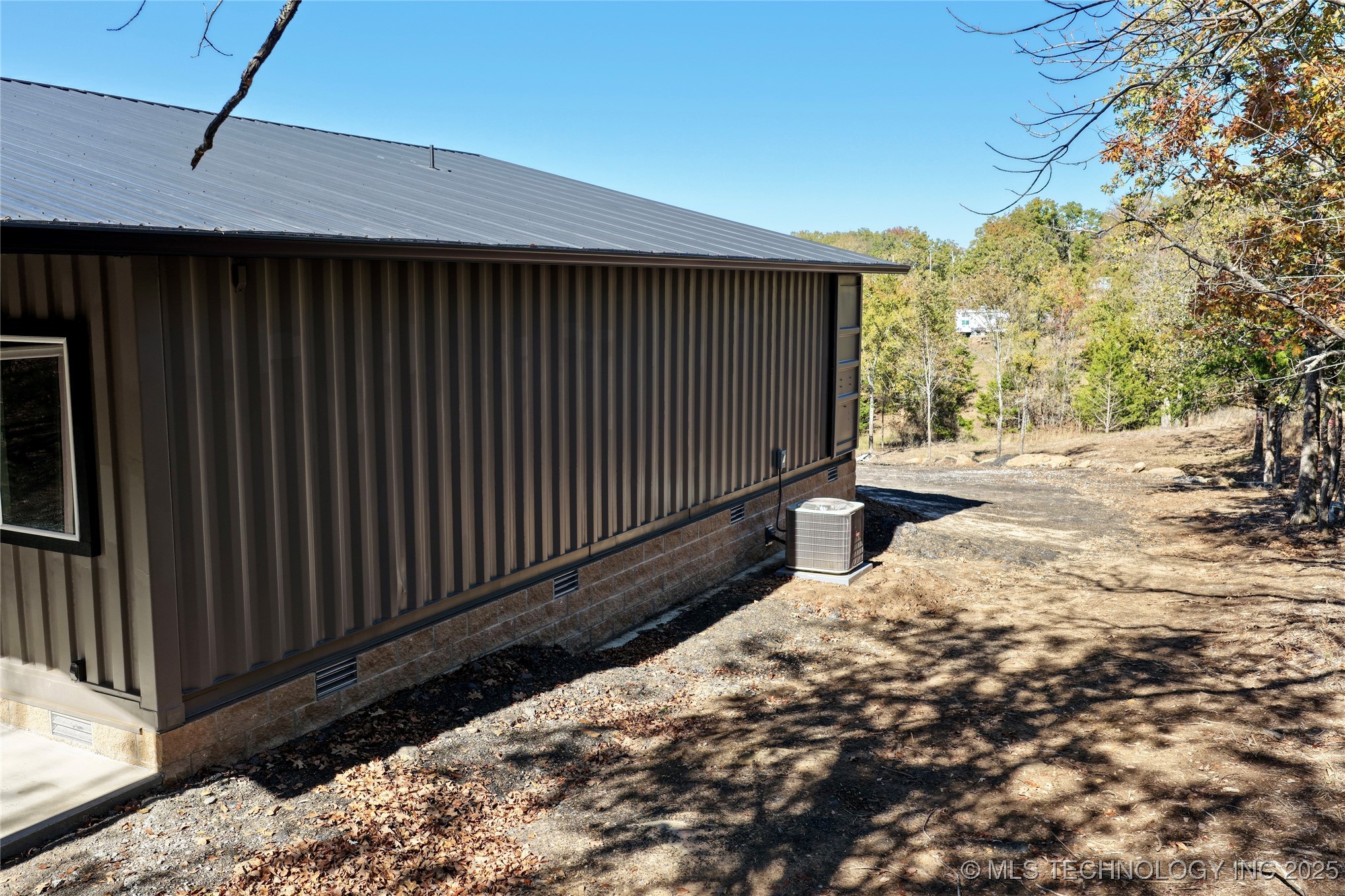 116401 S 4299 Road Property Photo 10