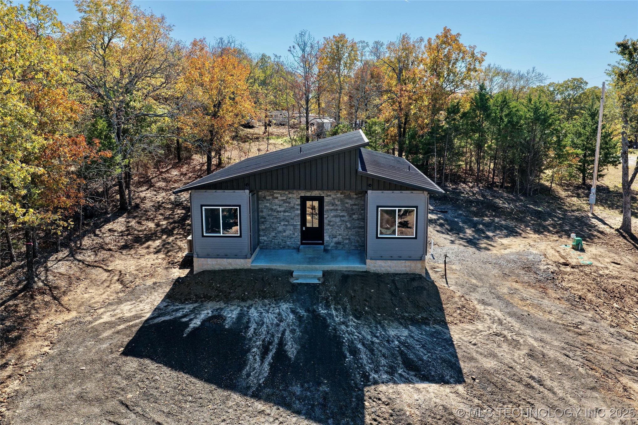 116401 S 4299 Road Property Photo 11