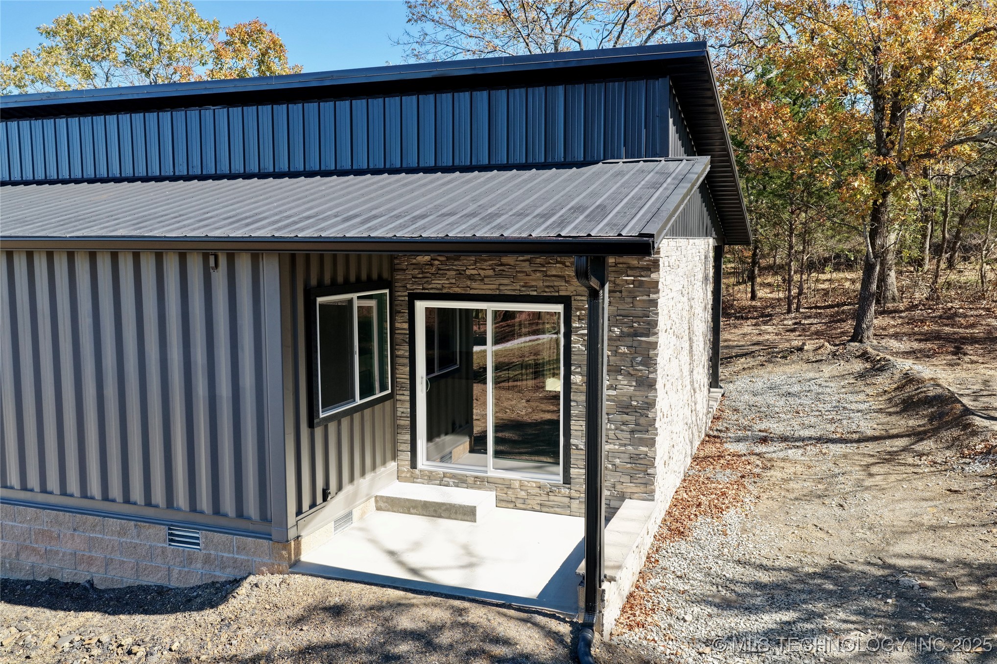 116401 S 4299 Road Property Photo 16