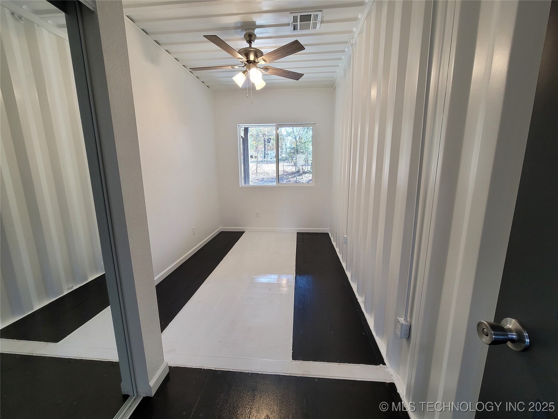 116401 S 4299 Road Property Photo 38