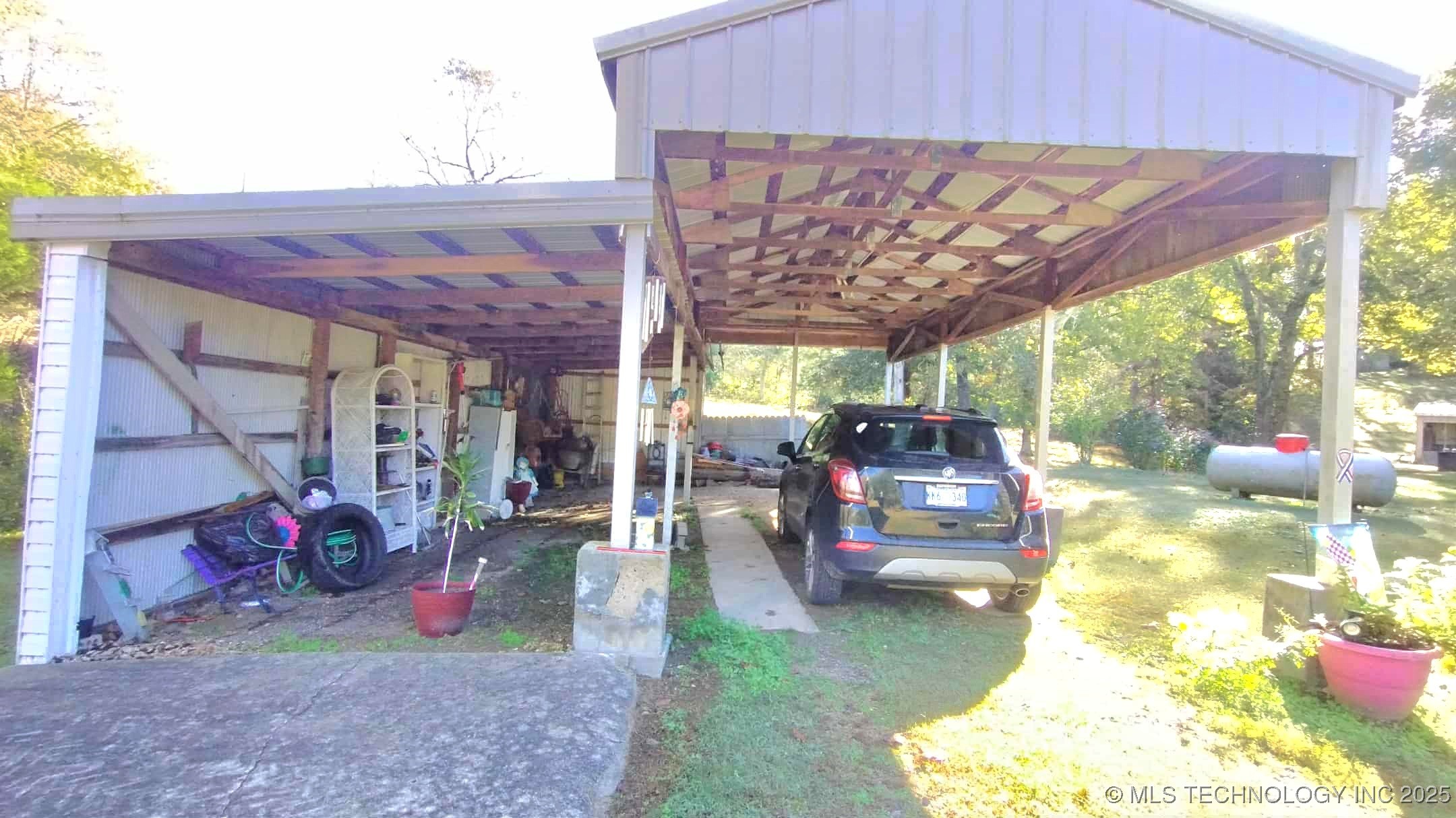 77511 S 4715 Property Photo 30