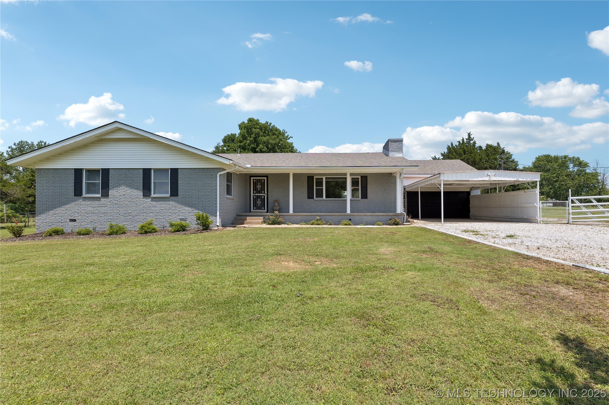 16893 E 116th Street N Property Photo 1