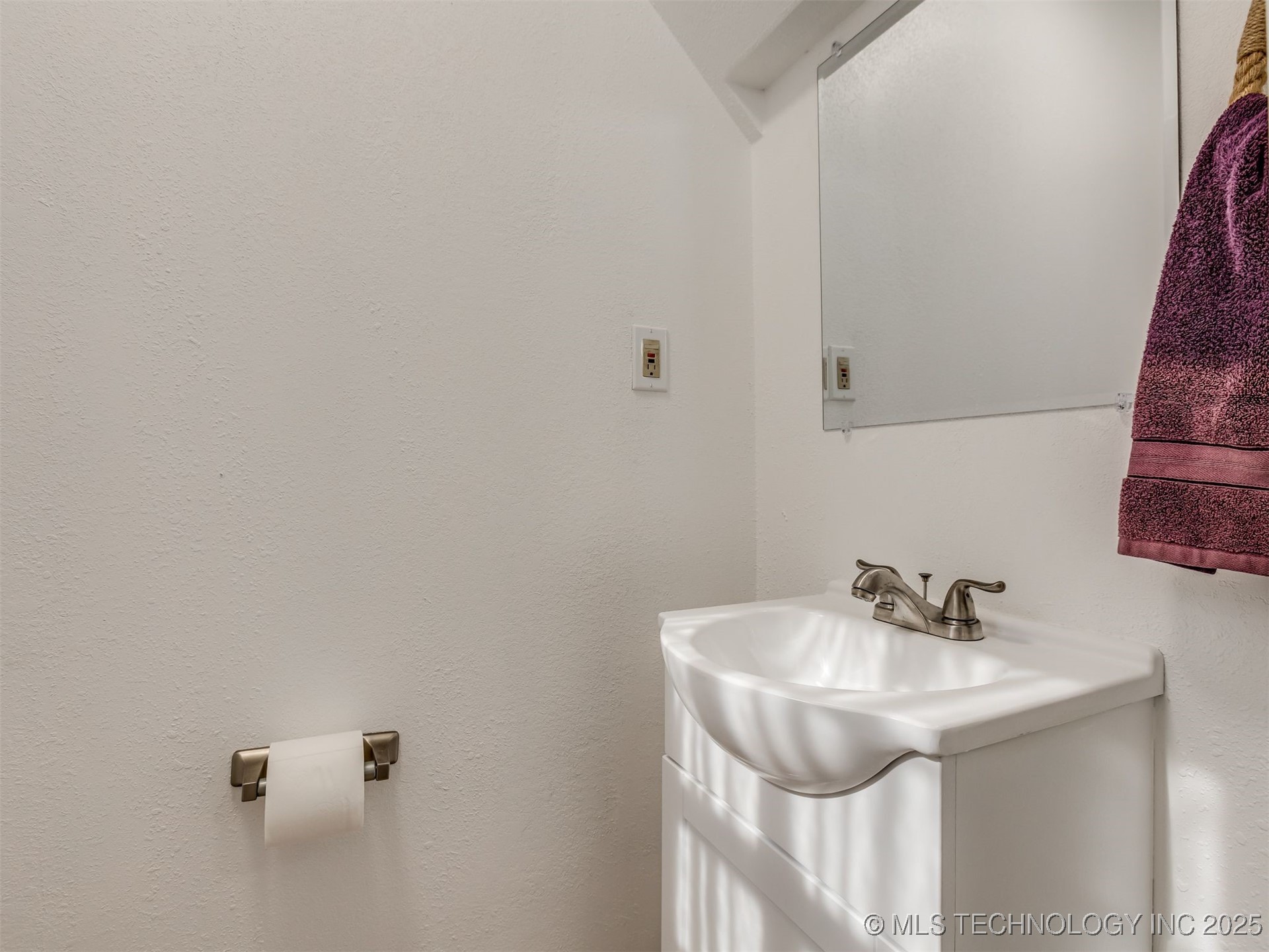 116785 S 4214 Road Property Photo 27