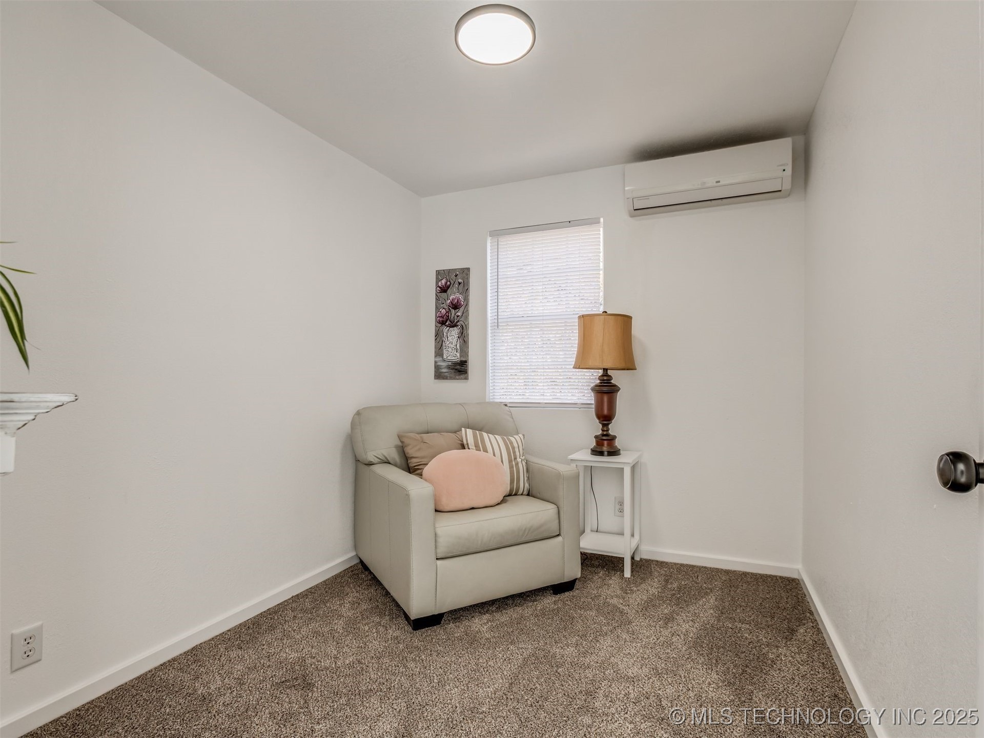 116785 S 4214 Road Property Photo 32