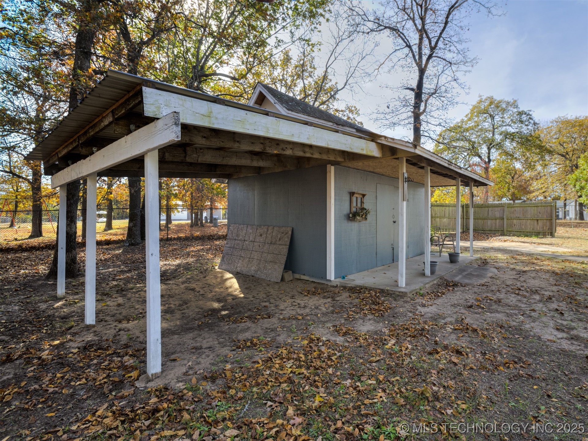 116785 S 4214 Road Property Photo 55