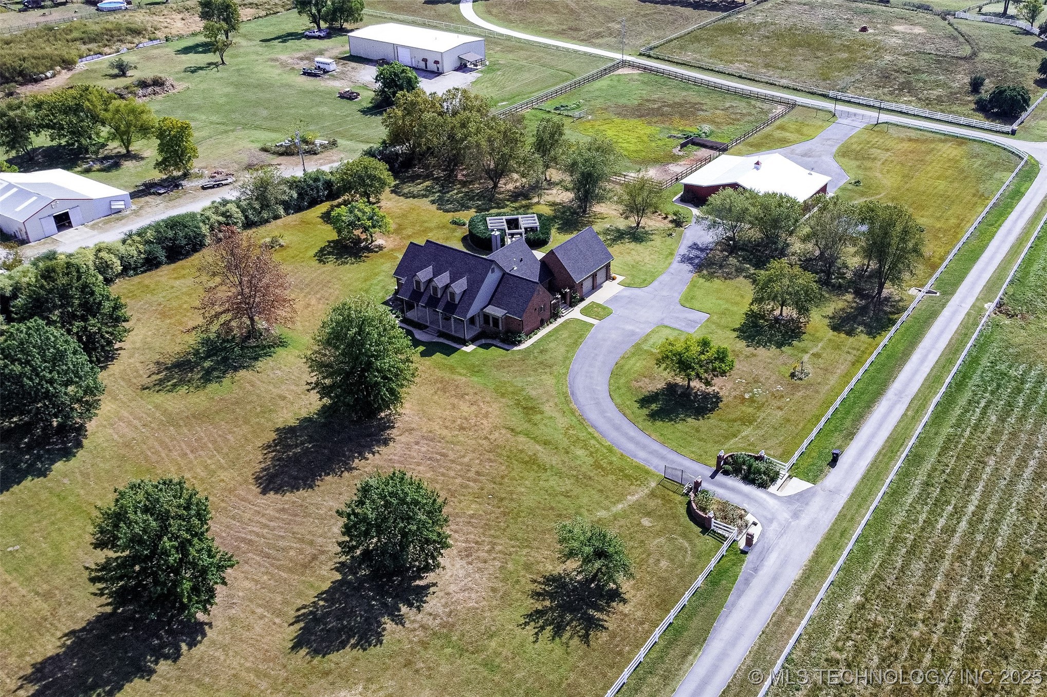 1814 E 161st Street S Property Photo 1