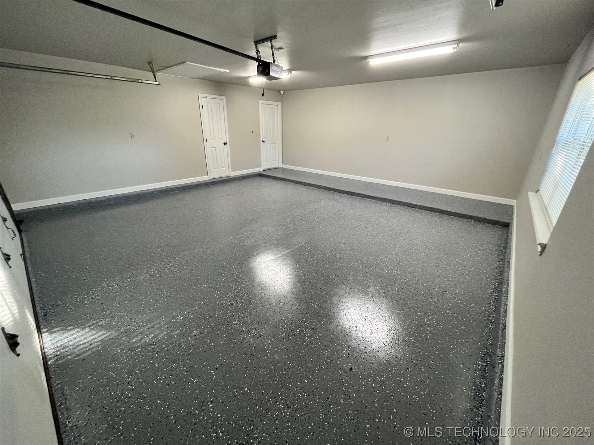 8250 Overlook Trail Property Photo 29