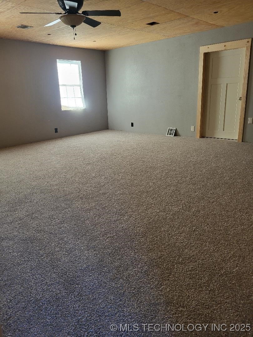 506 Garden Lane Property Photo 4