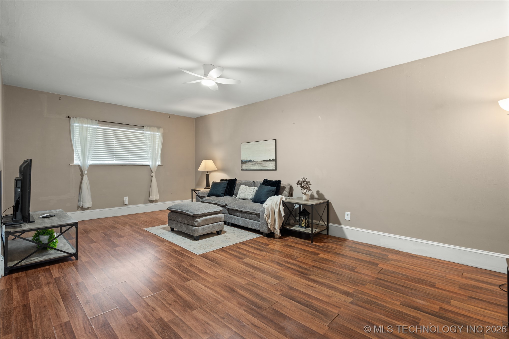 703 Cottonwood Street Property Photo 10