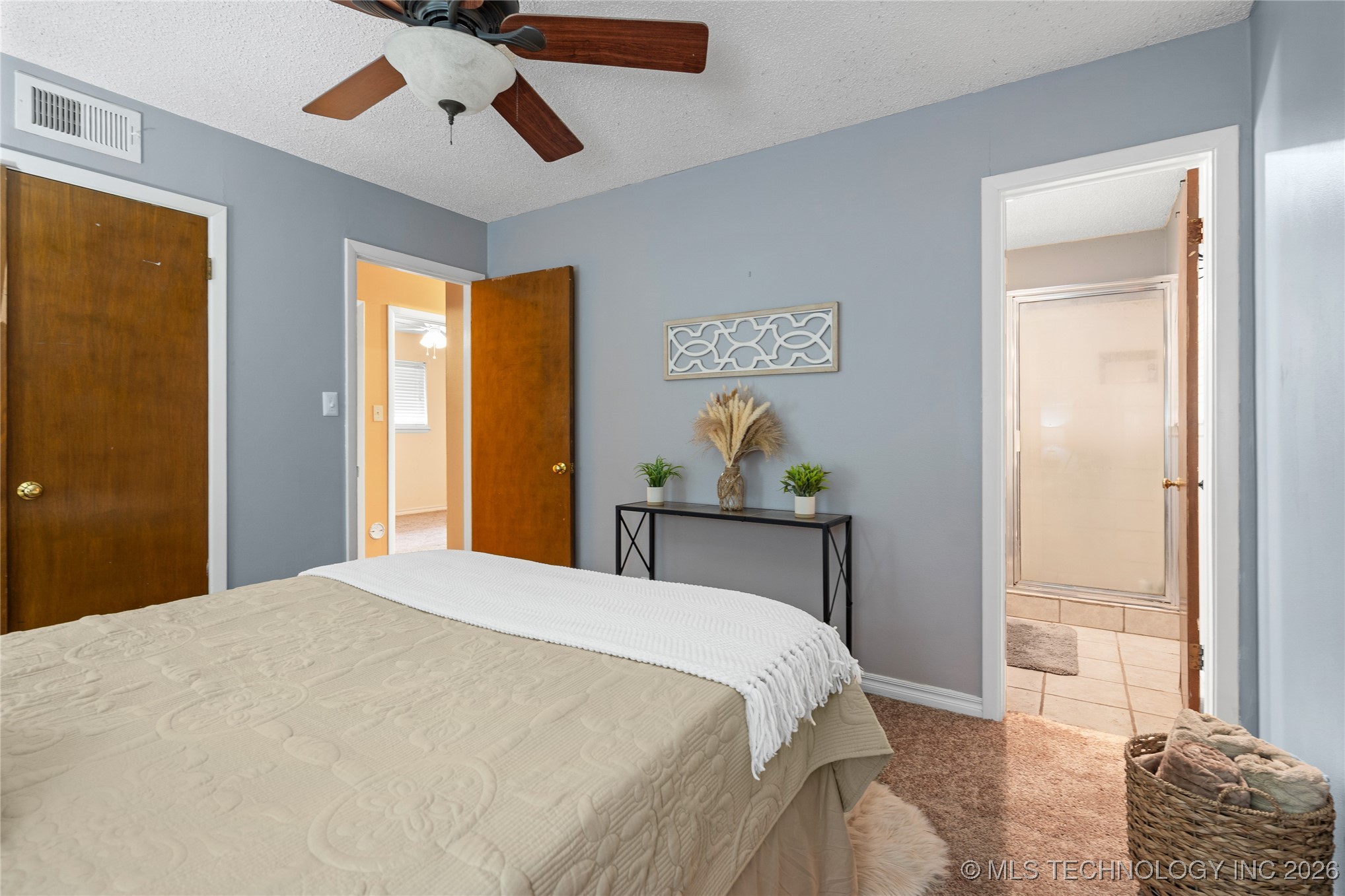 703 Cottonwood Street Property Photo 15