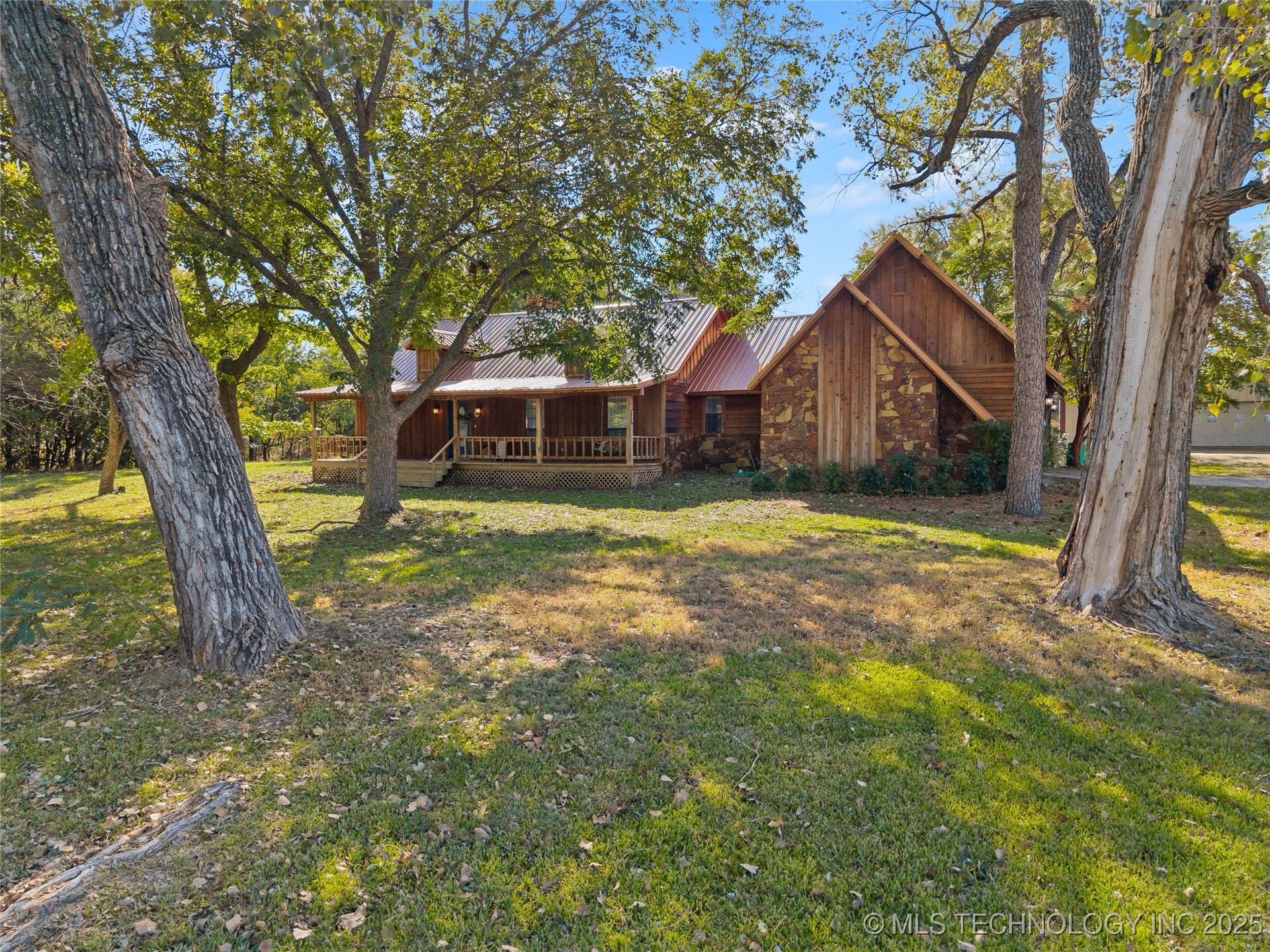 3419 State Highway 199 Property Photo 1